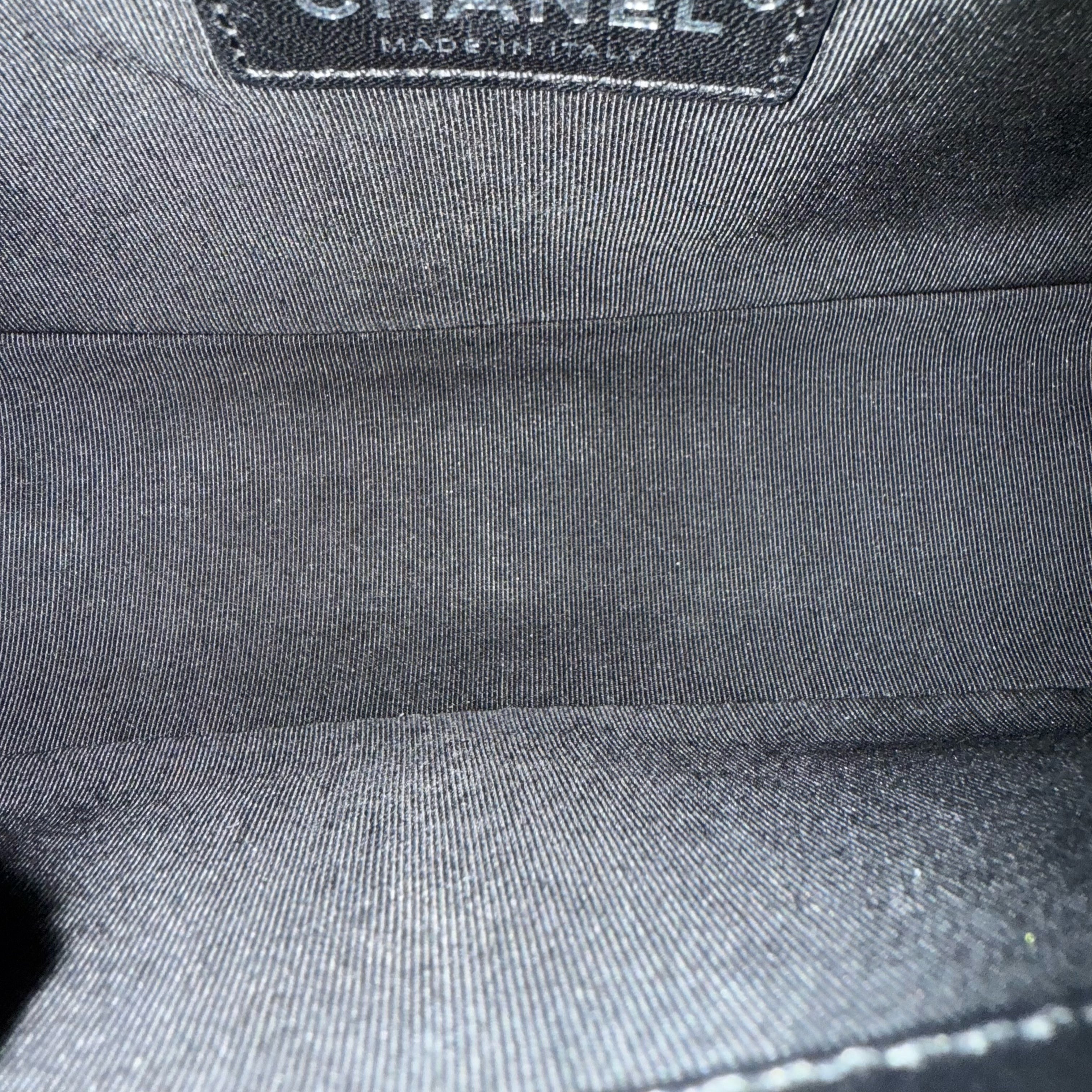 Chanel Boy Medium - Grained Calfskin 25CM Quilted Black Ruthenium Silver Hardware Series 24