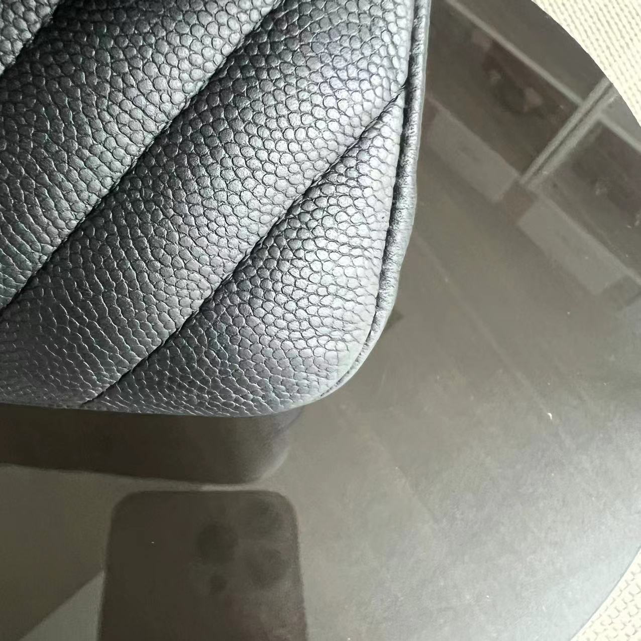 Chanel Classic Flap Medium - Caviar 25CM Chevron Grained Calfskin Black Golden Hardware Series 27