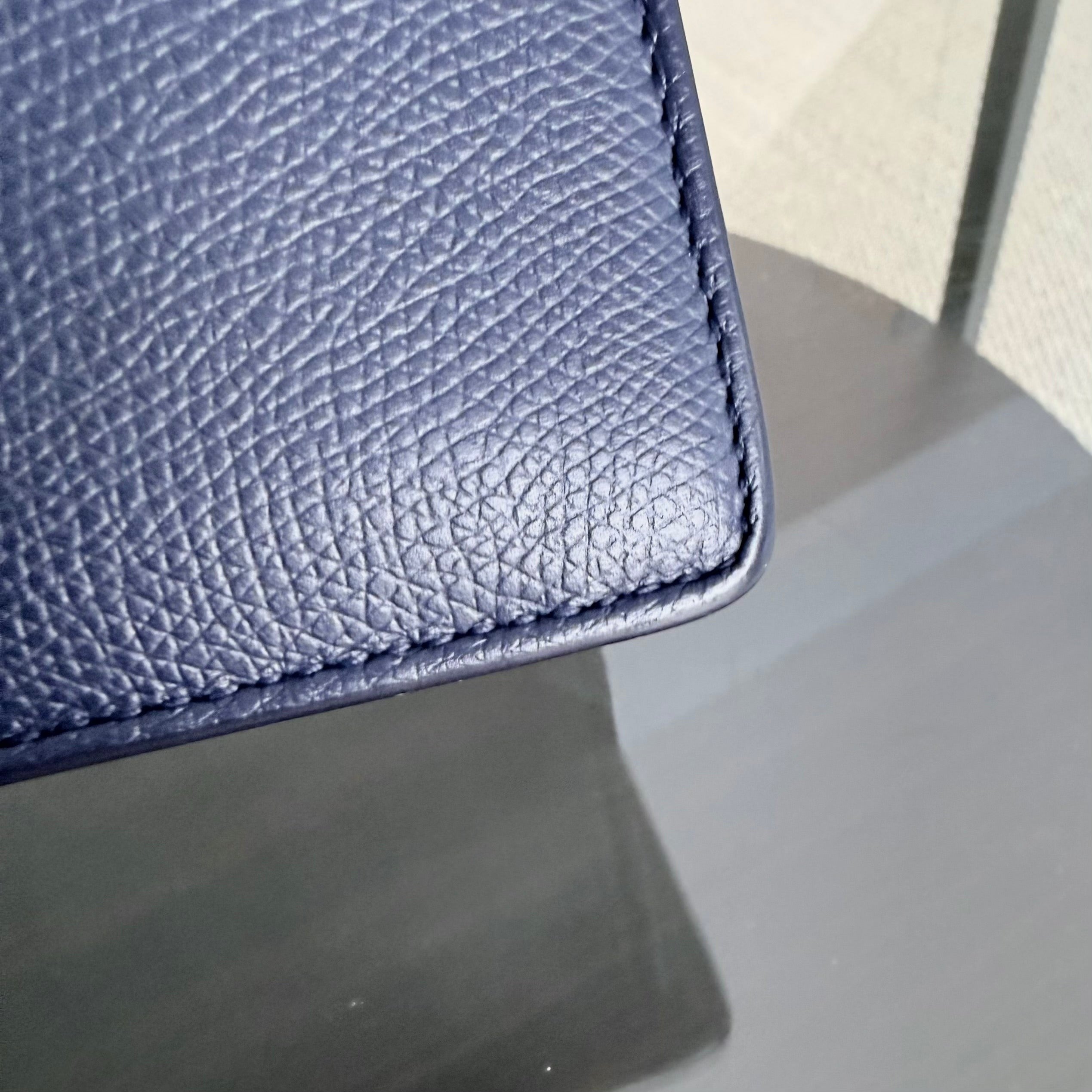 Dior 30 Montaigne Medium - Caviar Dark Blue Gold Hardware