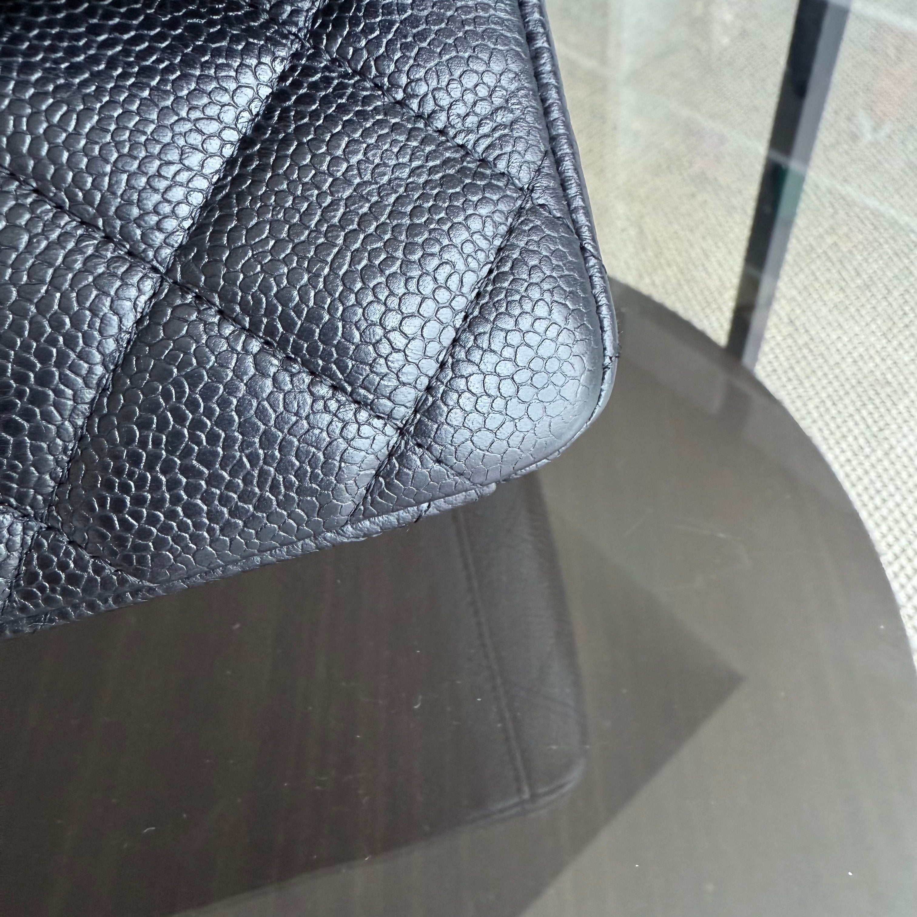 Chanel Classic Flap Maxi - Caviar 33CM Single Flap Quilted Black Silver Harware Series 13