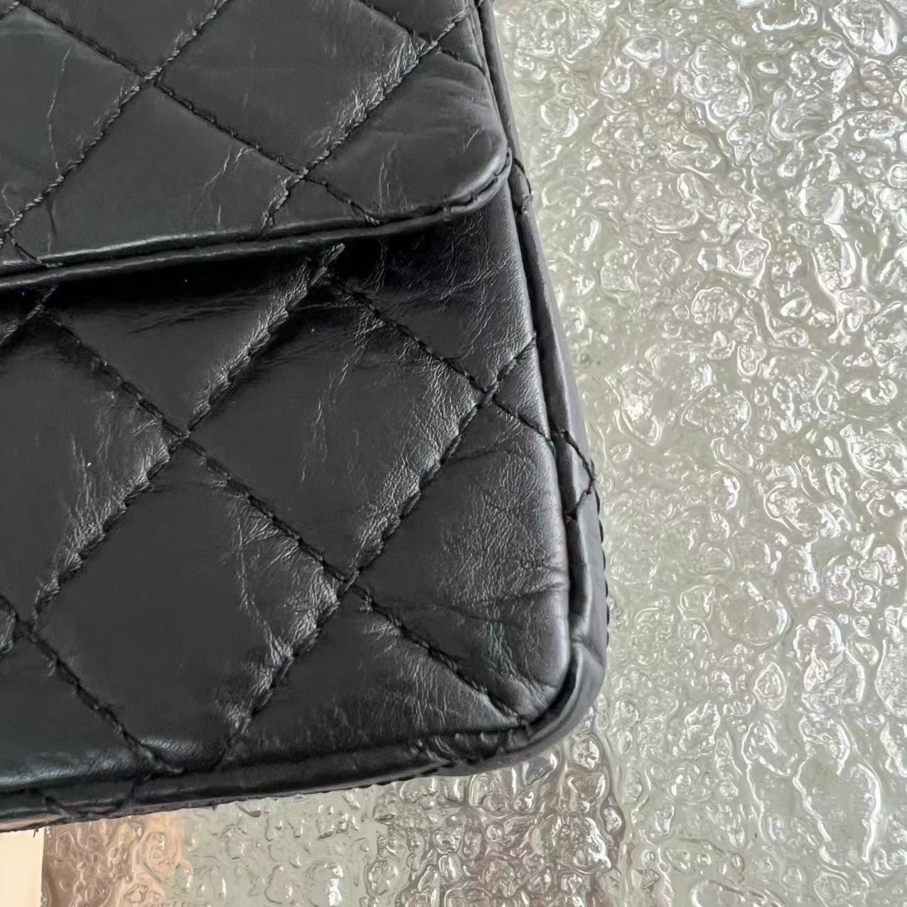 Chanel 2.55 226 Reissue 28CM Quilted Aged Calfskin Black Golden Hardware