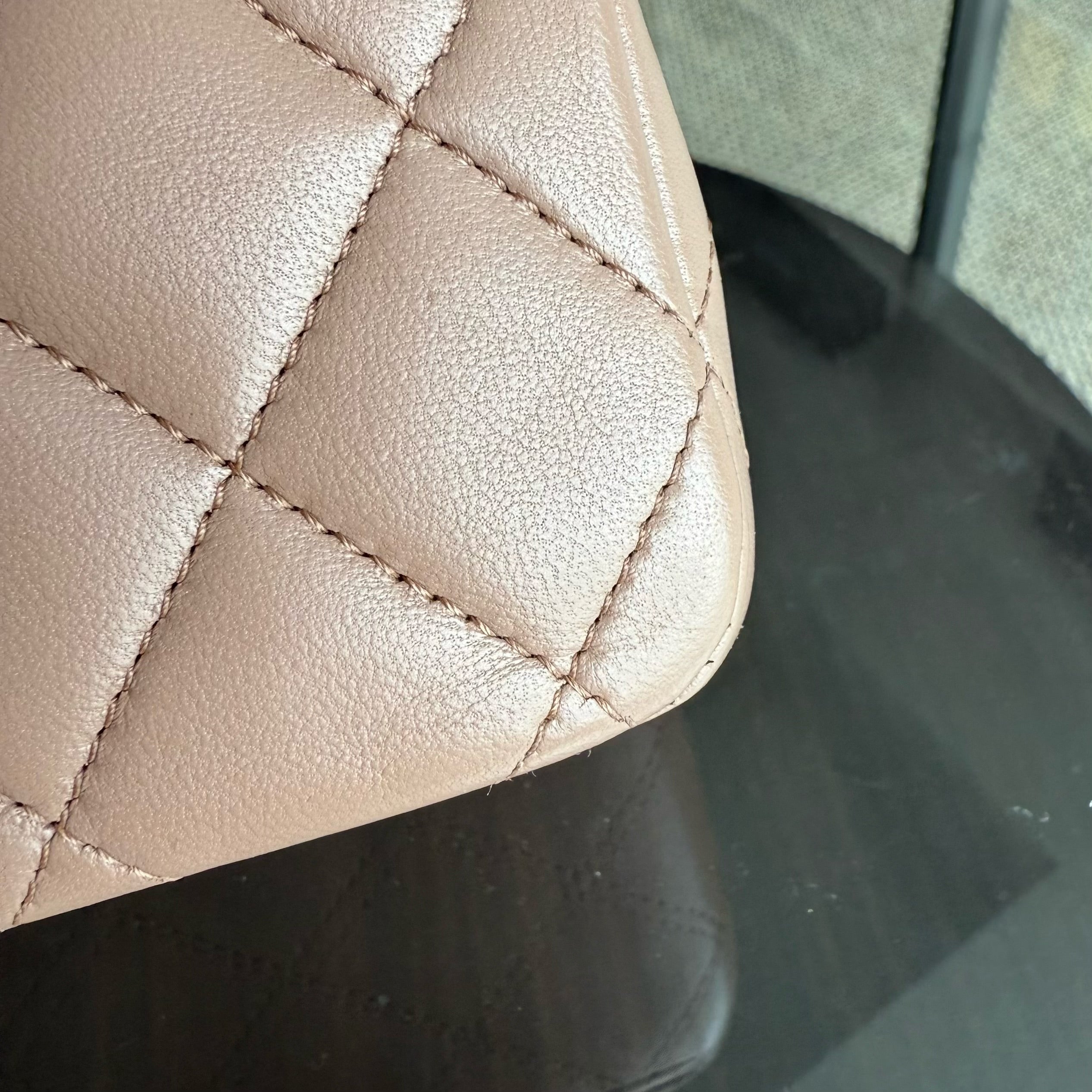 Chanel Classic Flap Medium - 25CM Quilted Lambskin Caramel Brown Gold Hardware Series 24