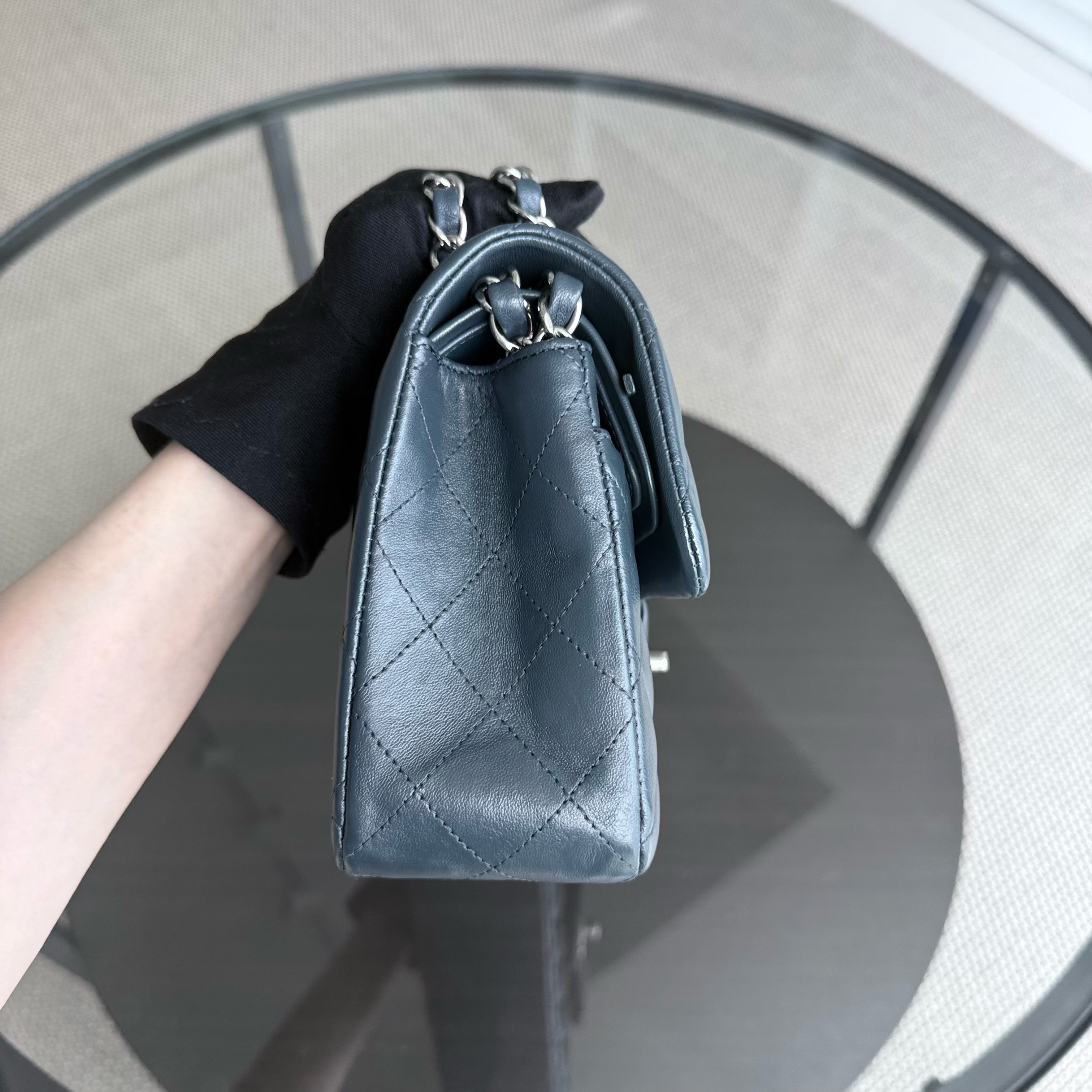 Chanel Classic Flap Small - Lambskin 23CM Quilted Dark Blue Silver Hardware Series 26