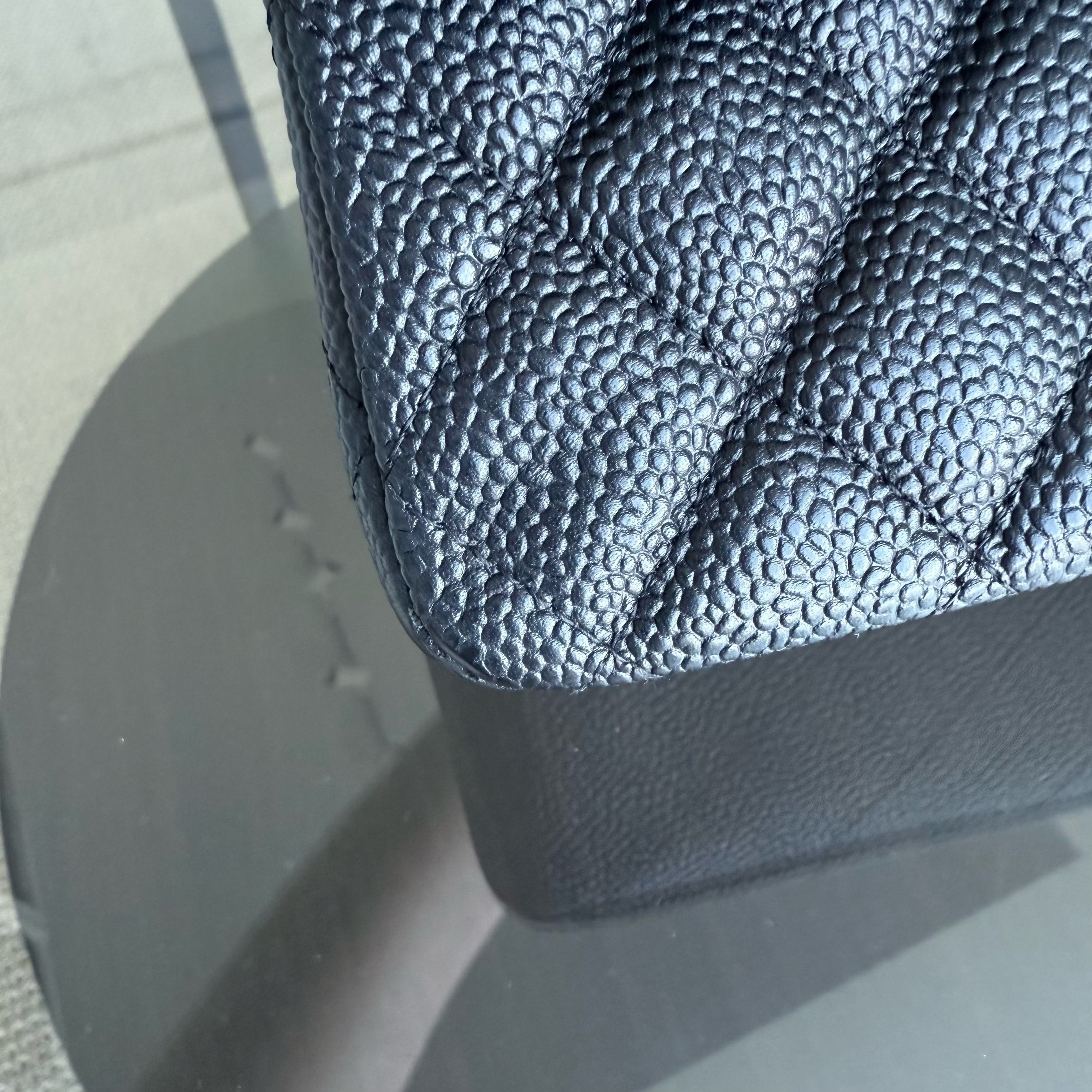 Chanel Classic Flap Medium - Caviar 25CM Quilted Black Silver Hardware Series 16