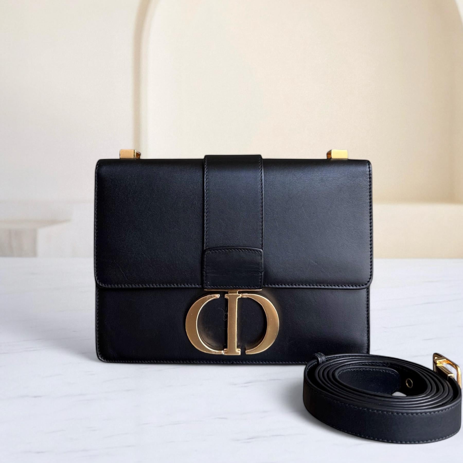 Dior Montaigne 30 - Smooth Calfskin Black Gold Hardware