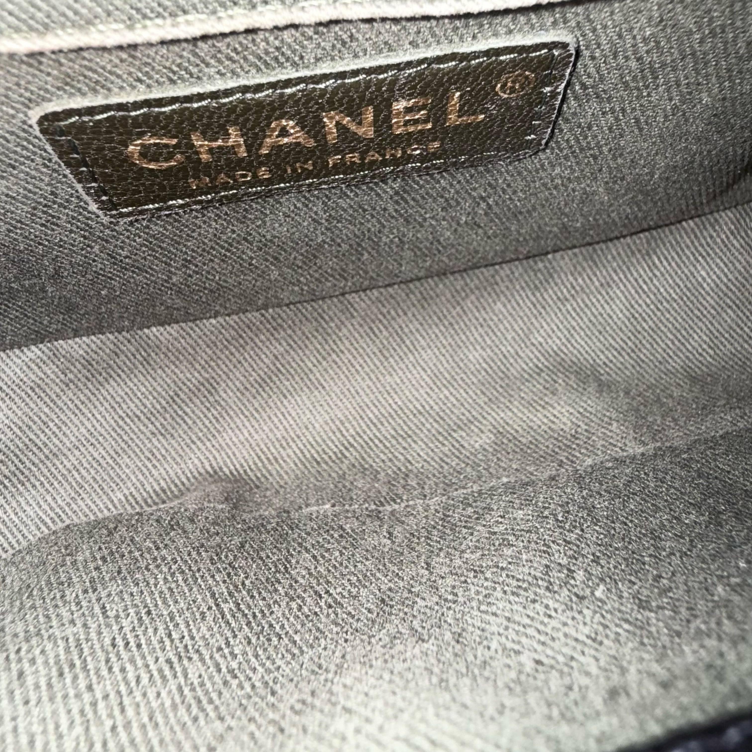 Chanel Boy Small - Caviar 20CM Quilted Black Gold Hardware Series 23