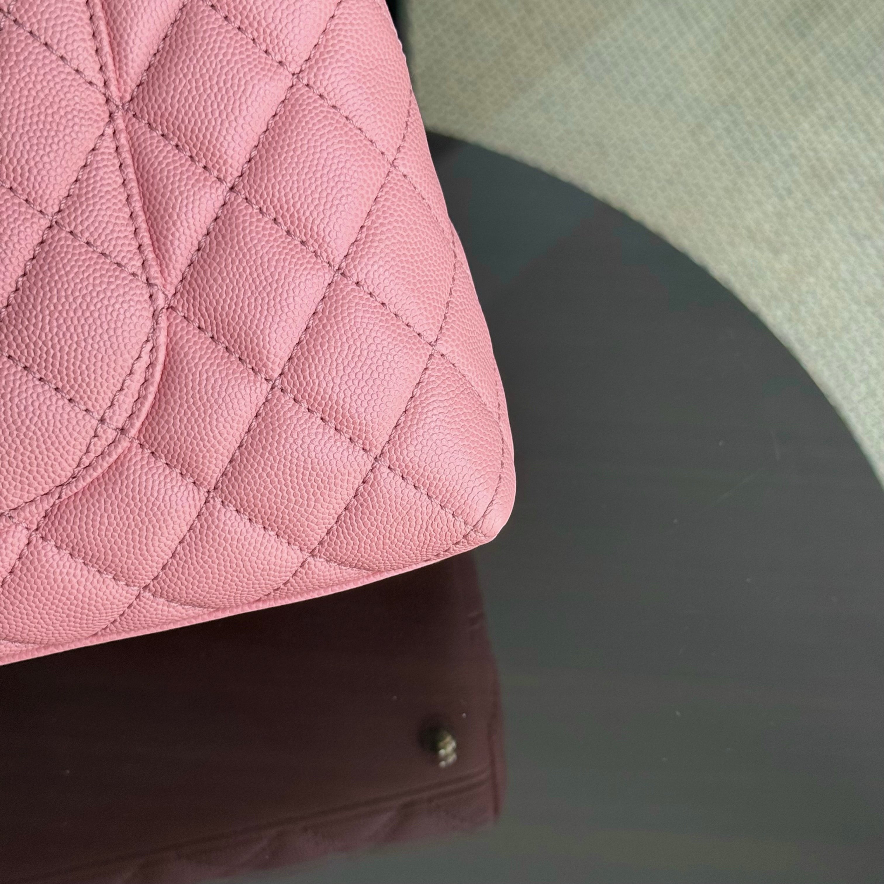Chanel Coco Handle Medium - Caviar 29CM Quilted Pink Gold Hardware Series 27