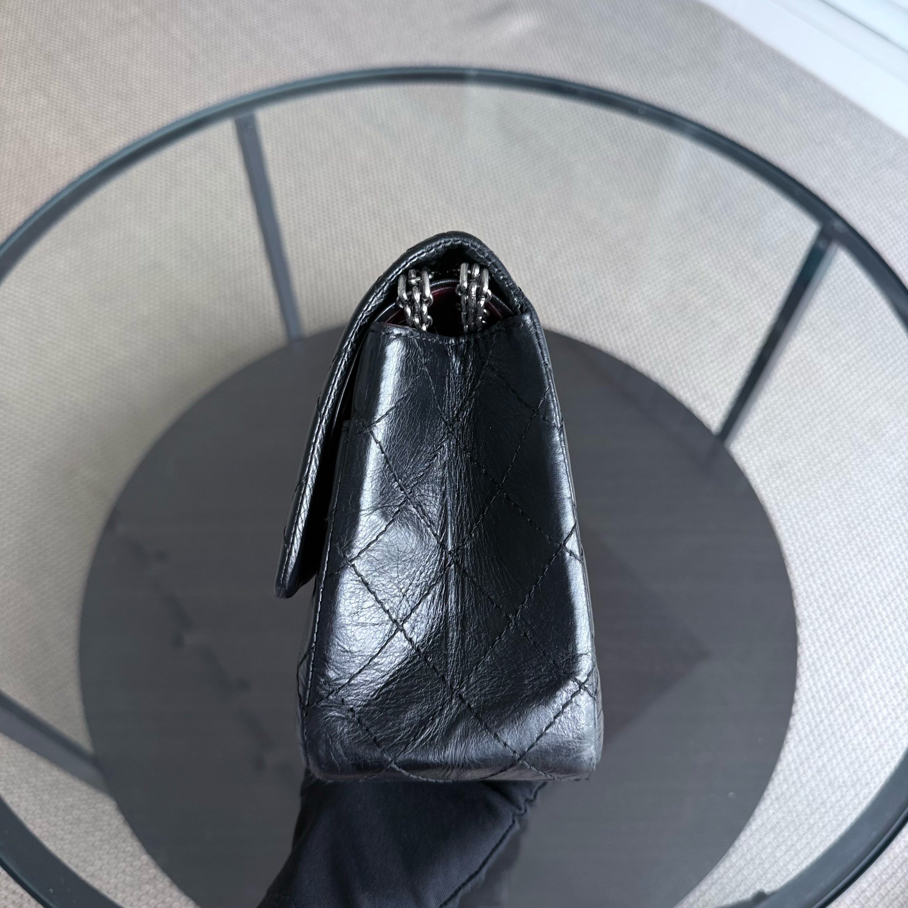 Chanel 2.55 Reissue 226 - Quilted Aged Calfskin 28CM Black Ruthenium Silver Hardware Series 13