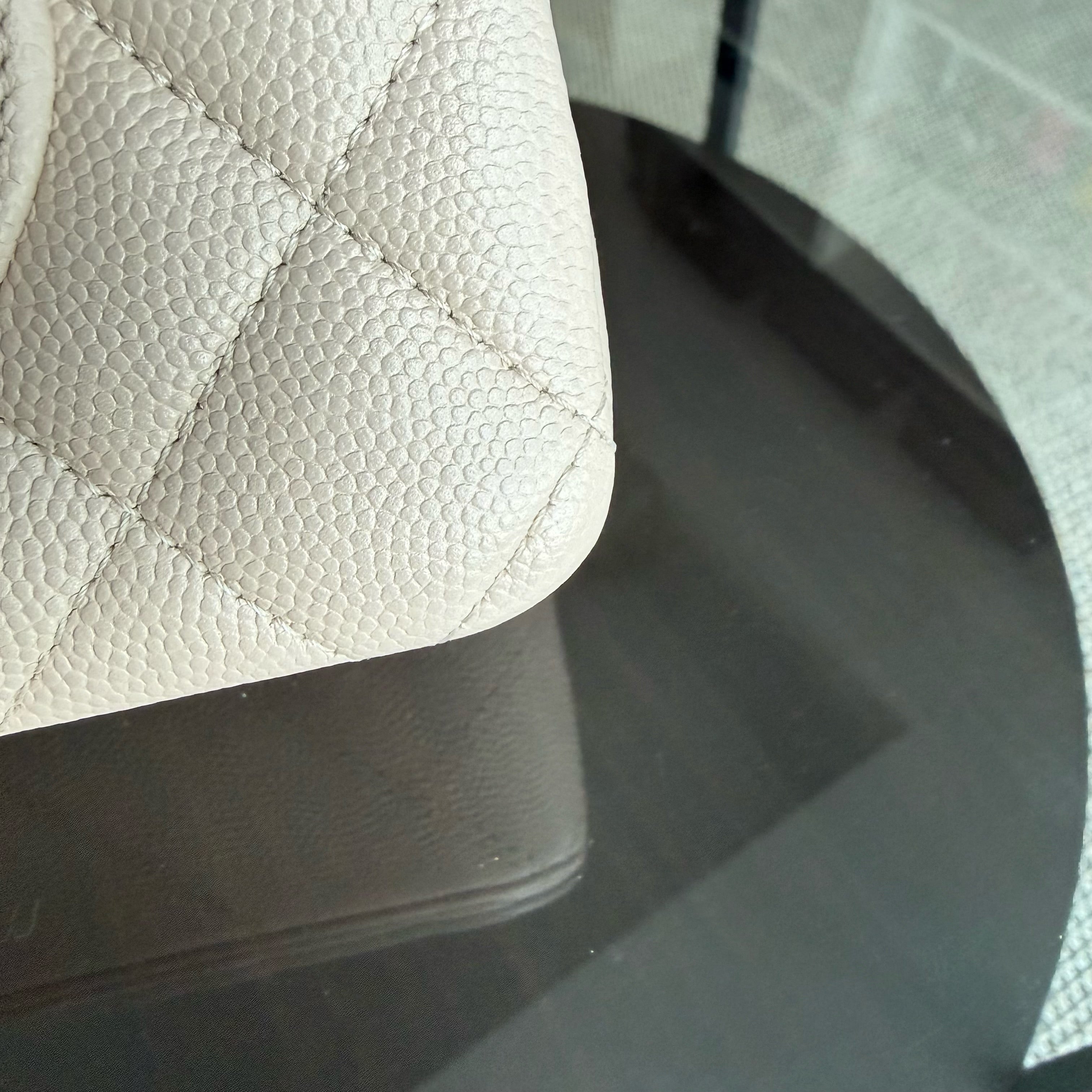 Chanel Classic Flap Small - Caviar 23CM Quilted Light Beige Gold Hardware Microchip