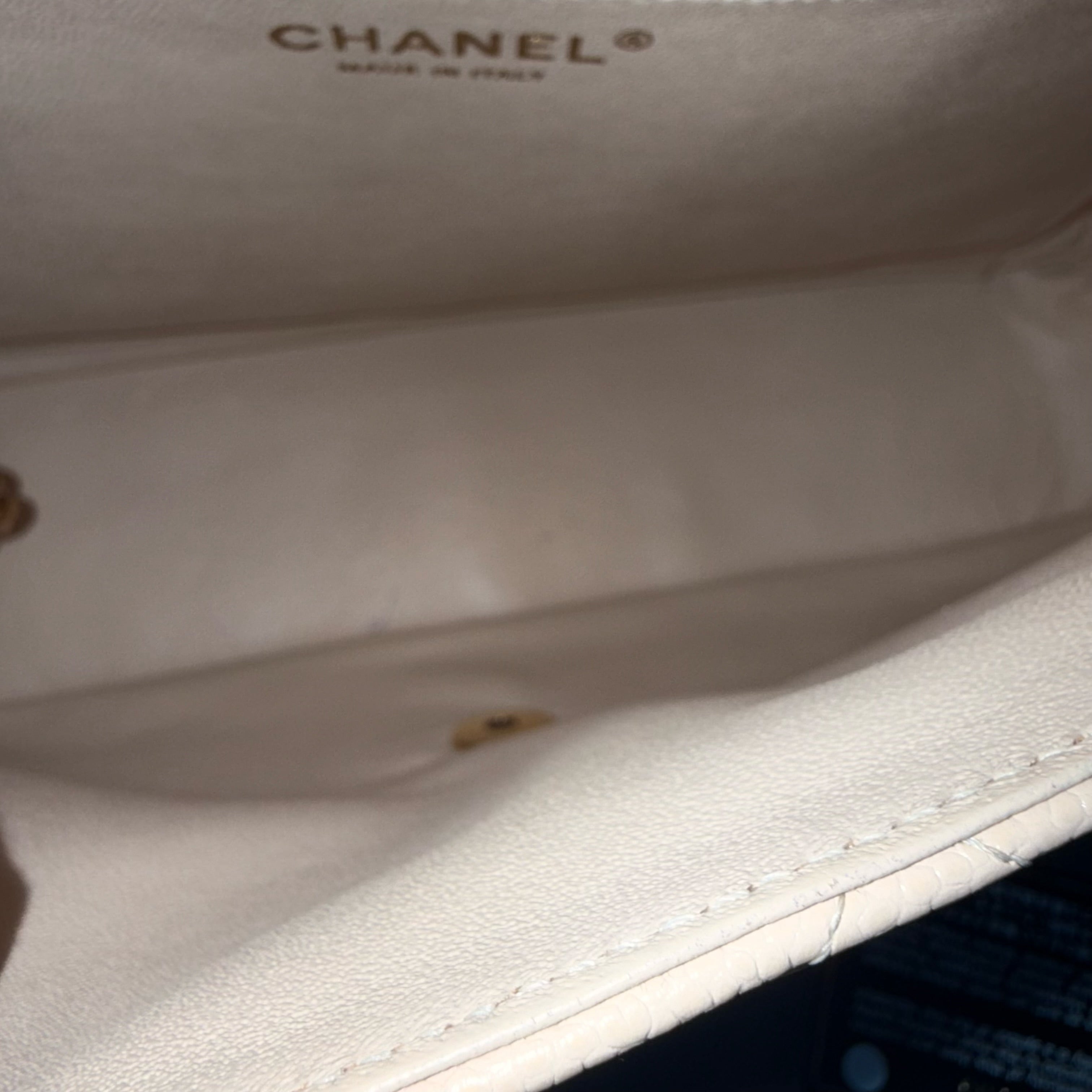 Chanel Classic Flap Jumbo - Caviar Quilted Grained Calfskin Light Beige Gold Hardware Series 13