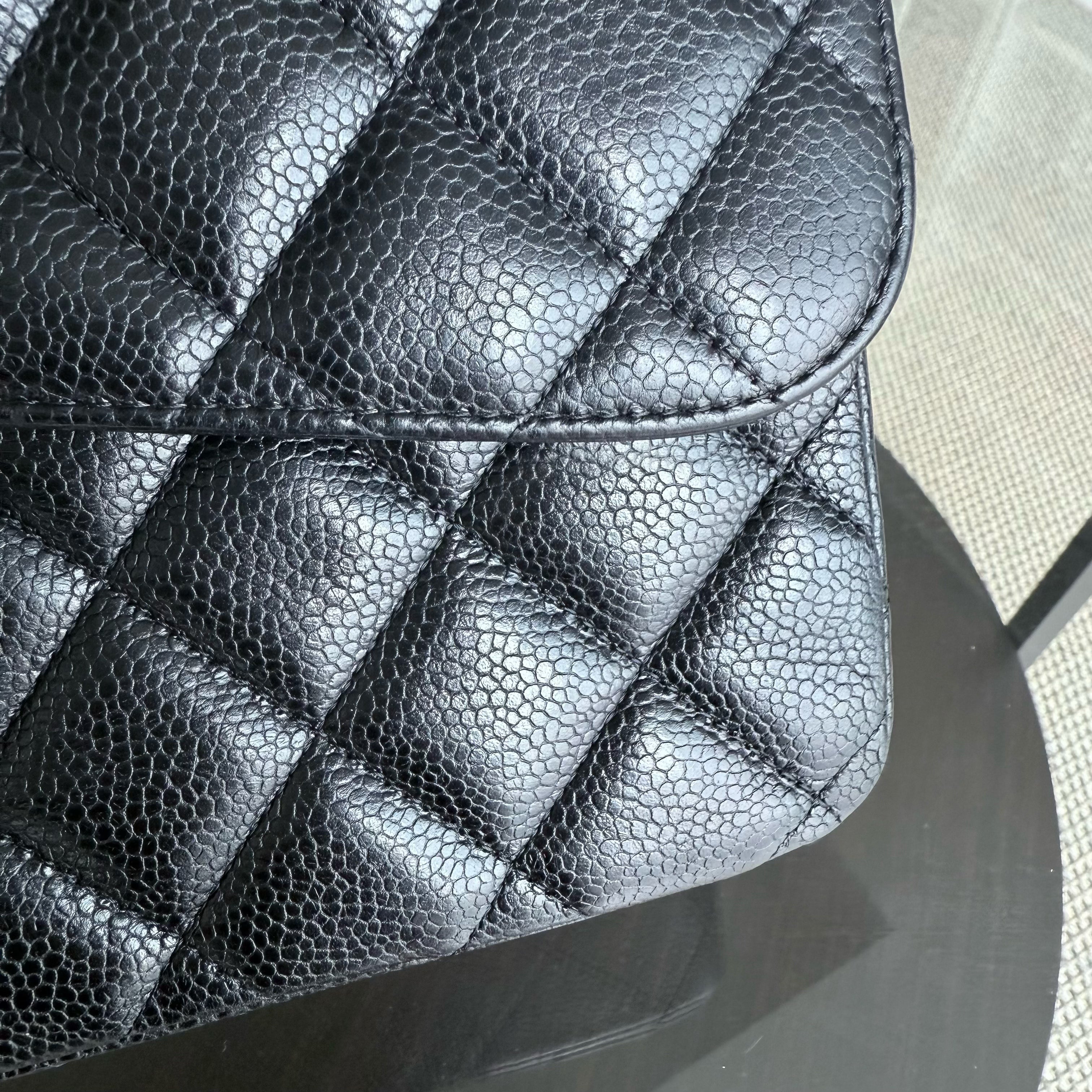 Chanel Classic Flap Jumbo - Single Flap Caviar 30CM Quilted Black Silver Hardware Series 13