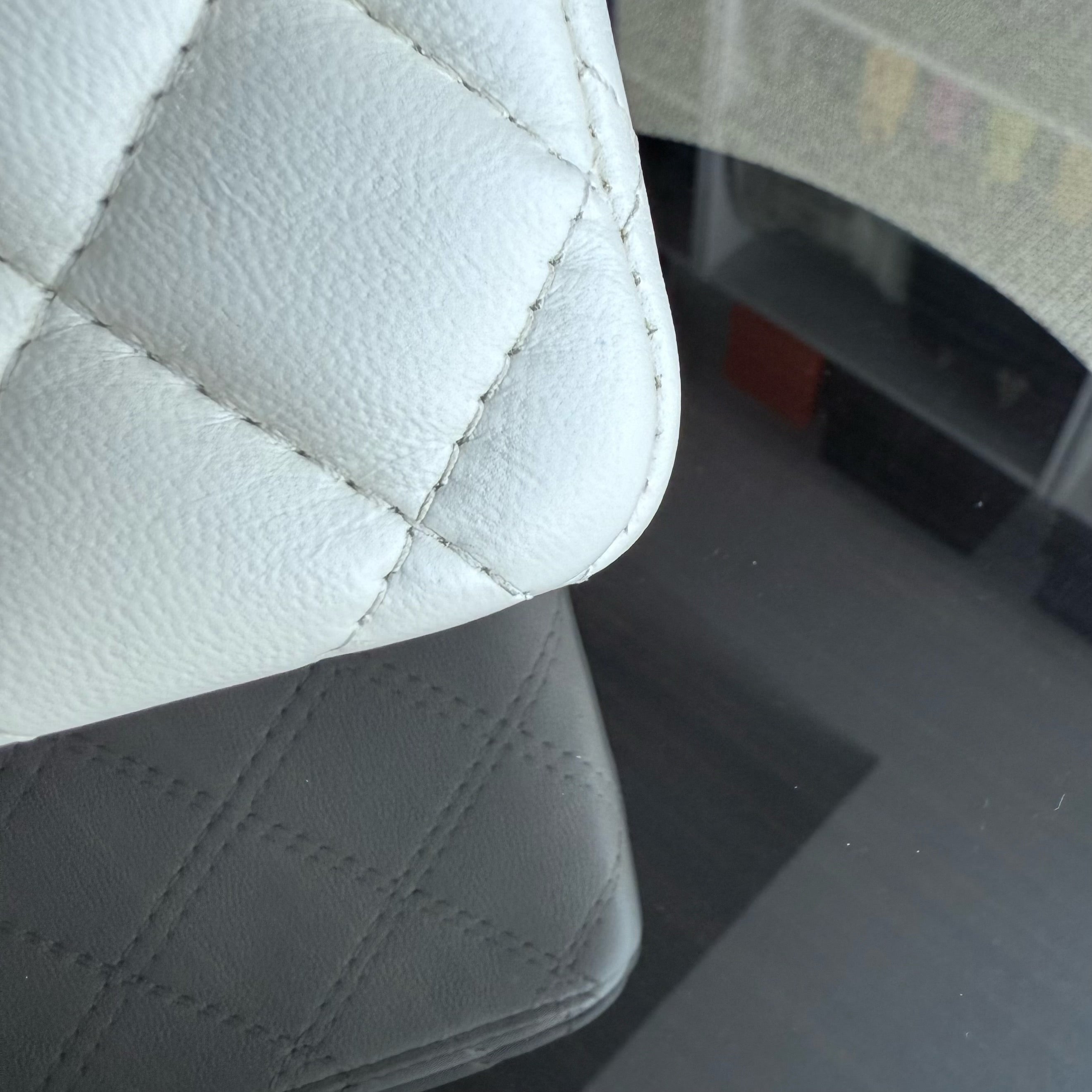 Chanel Classic Flap Mini Square - 17CM Quilted Lambskin White Gold Hardware Microchip