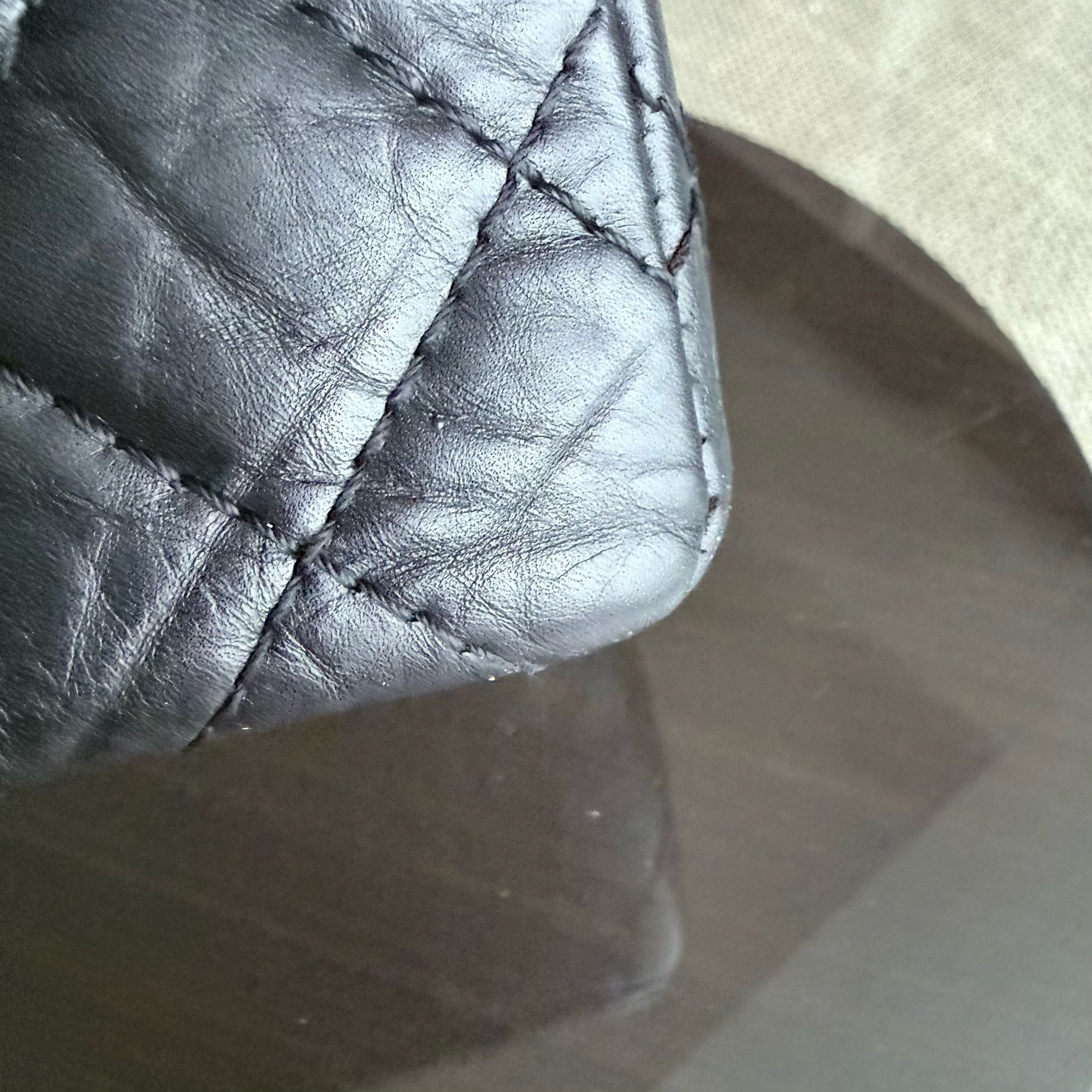 Chanel 2.55 Reissue 226 - 28CM Quilted Aged Calfskin Black Gold Hardware Series 14