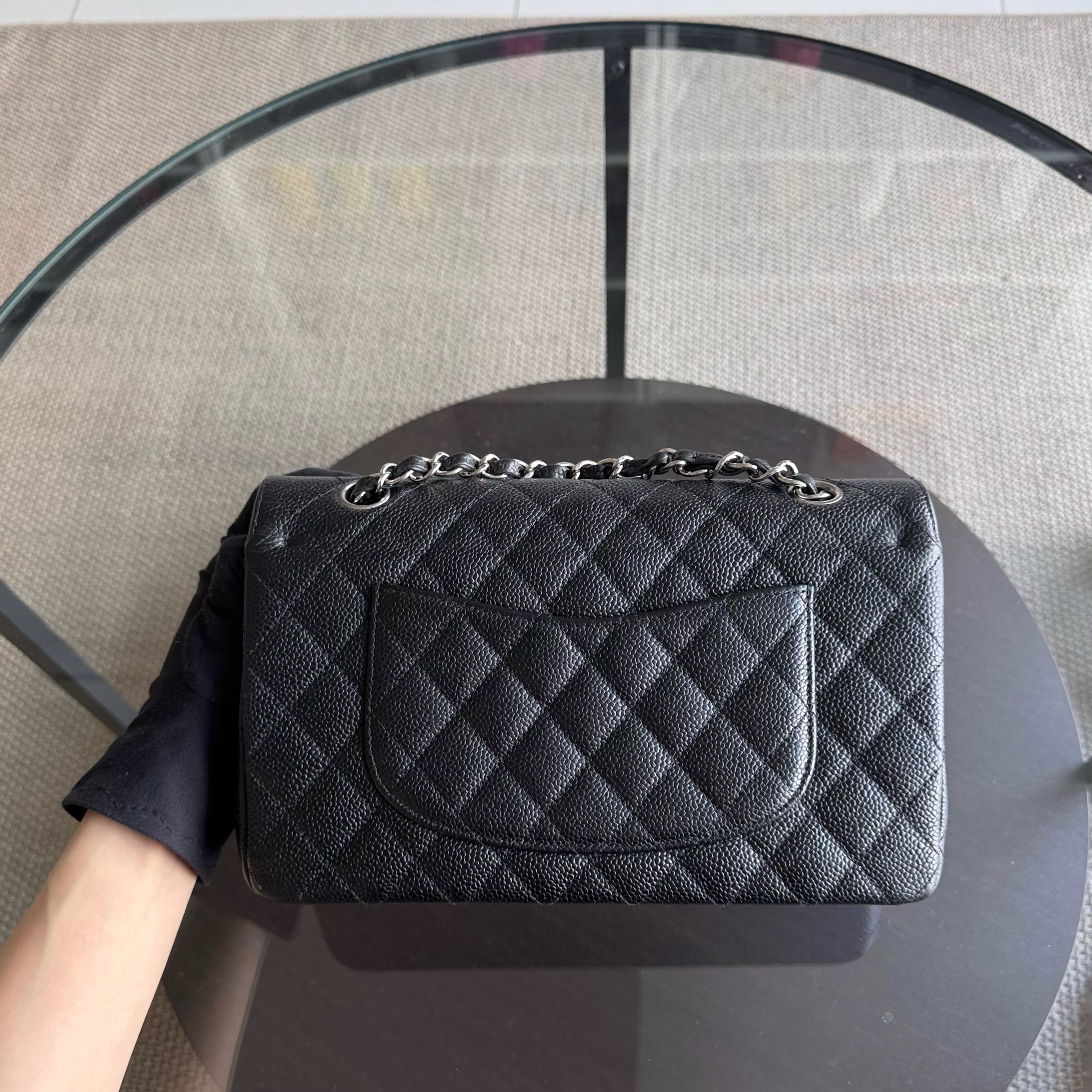 Chanel Classic Flap Medium - Caviar 25CM Quilted Black Silver Hardware Series 20