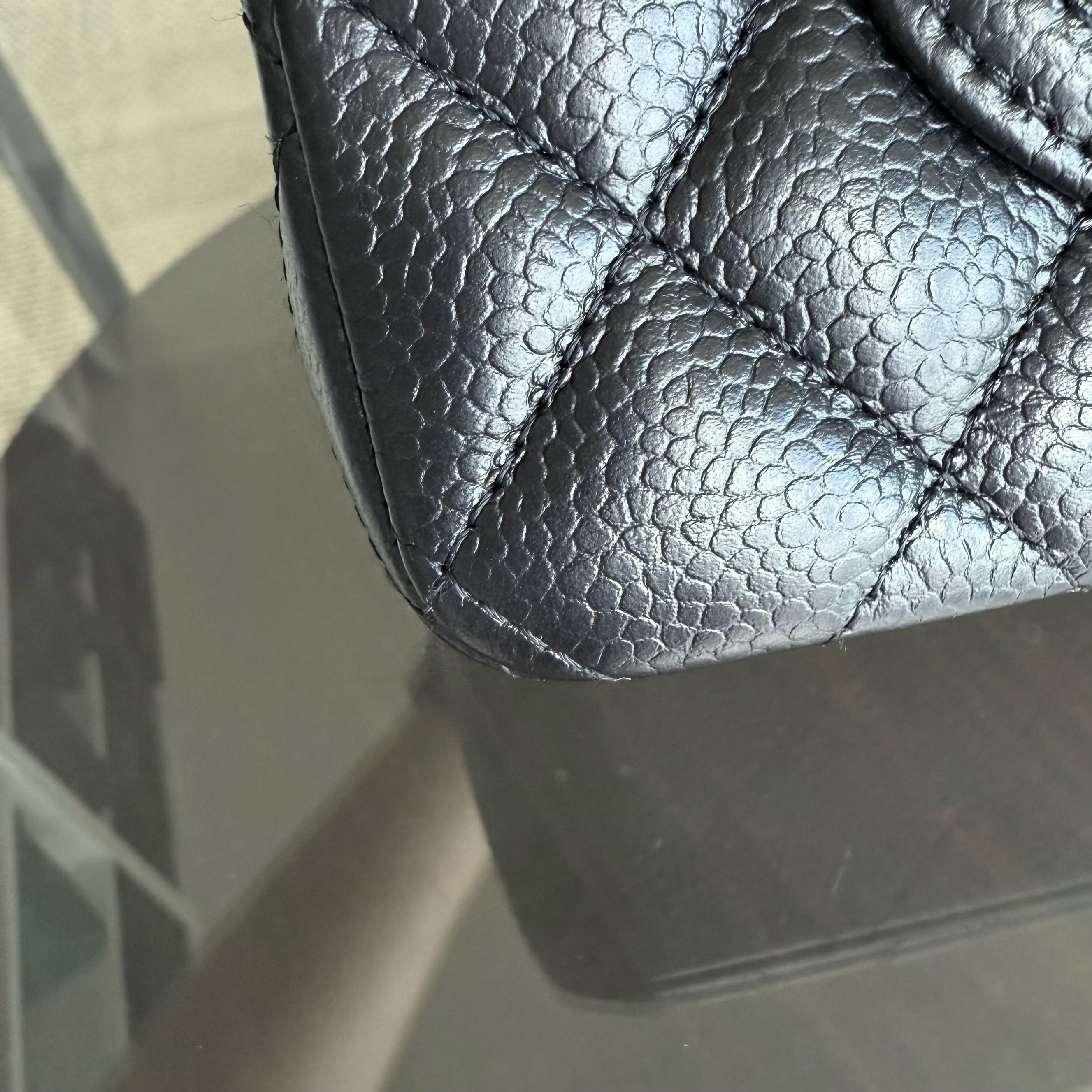 Chanel Classic Flap Small - Caviar 23CM Quilted Black Gold Hardware Series 25