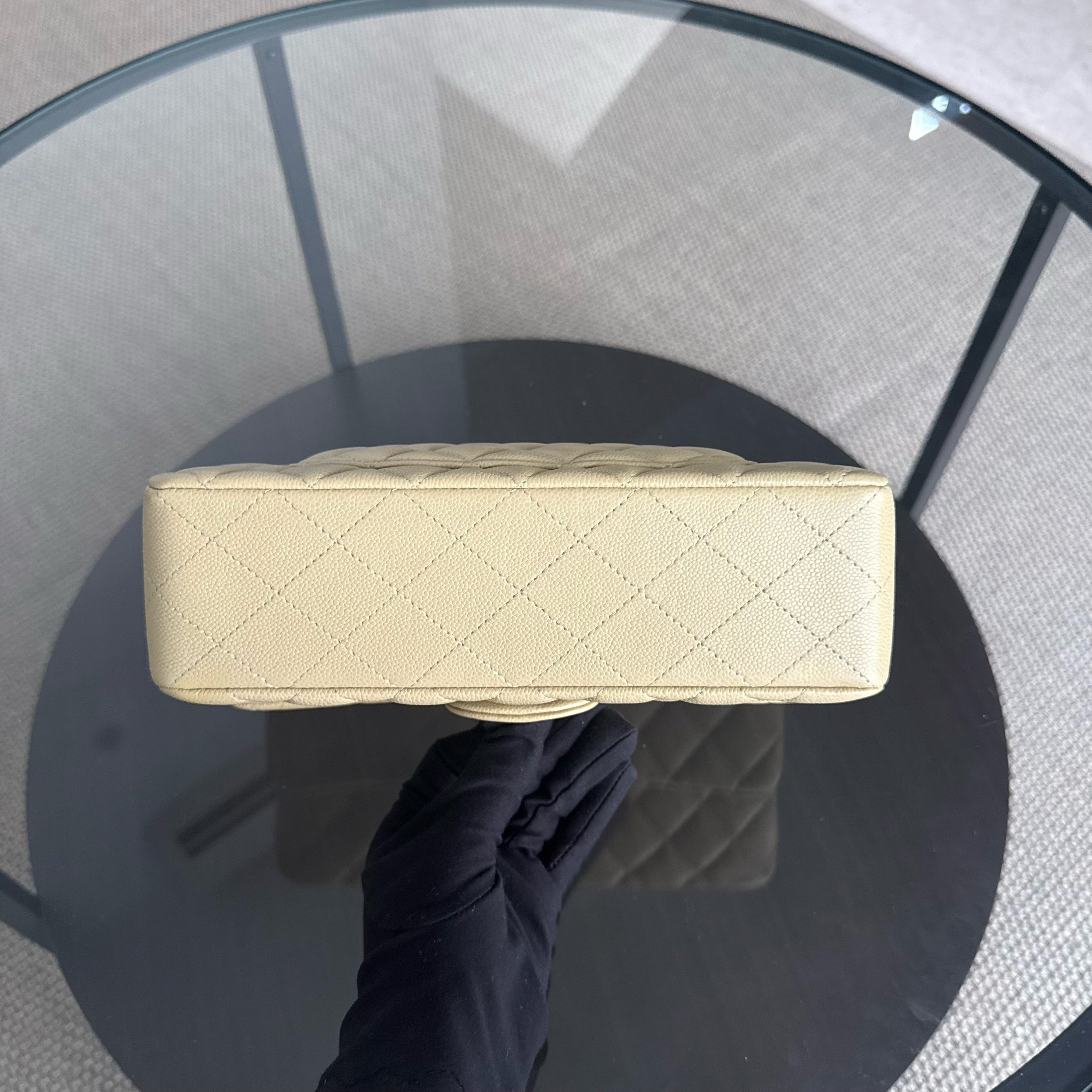 Chanel Classic Flap Small - Caviar 23CM Quilted Beige Gold Hardware Microchip