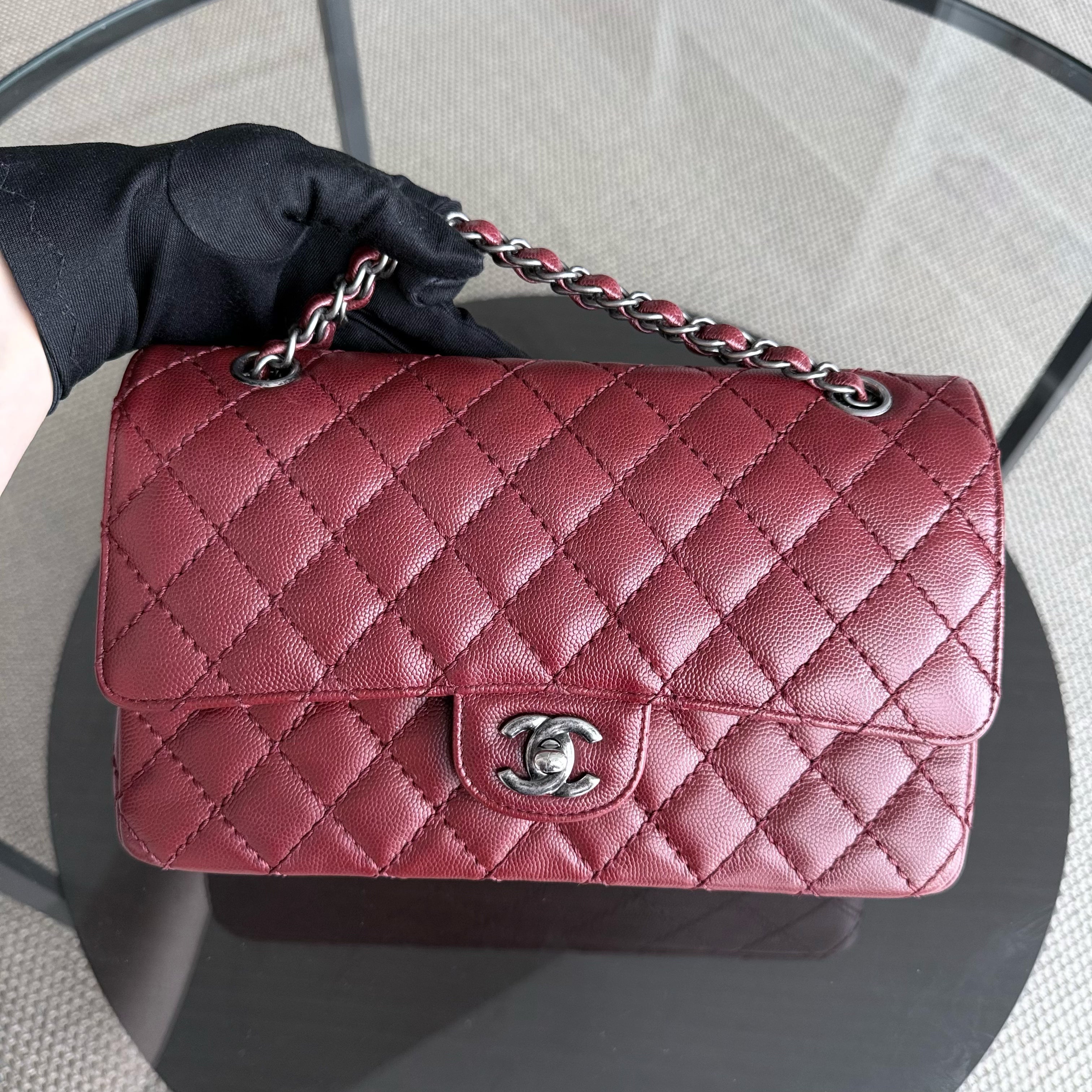 Chanel Classic Flap Medium - Caviar 25CM Quilted Burgundy Dark Red Ruthenium Silver Hardware Series 23