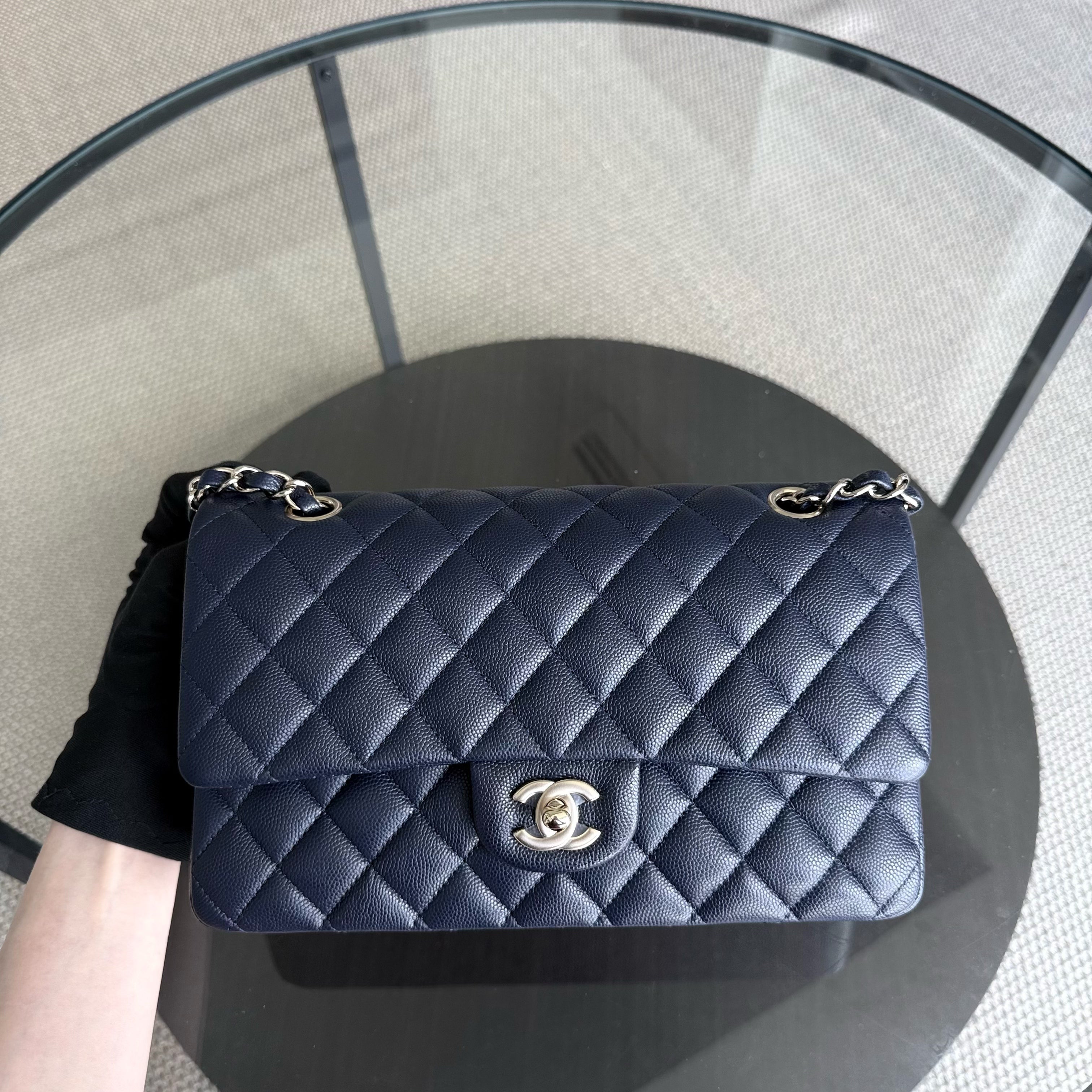 Chanel Classic Flap Medium - Caviar 25CM Quilted Midnight Blue Gold Hardware Series 31