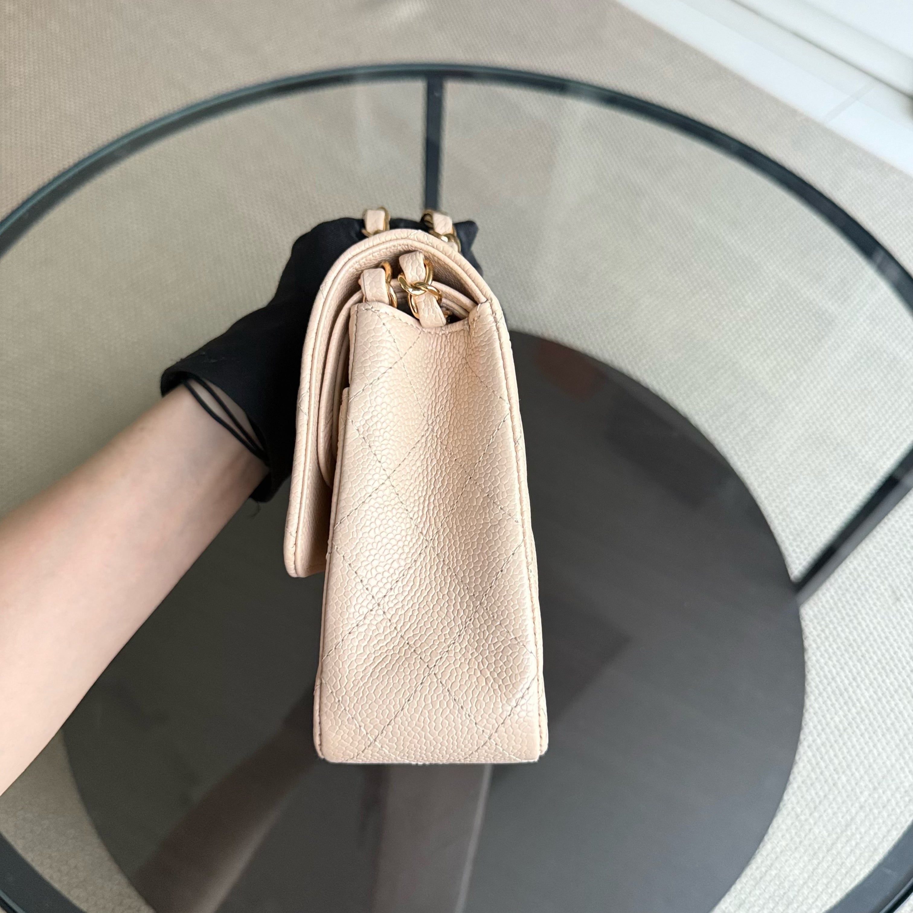 Chanel Classic Flap Medium - Caviar 25CM Quilted Grained Calfskin Beige Gold Hardware Series 16