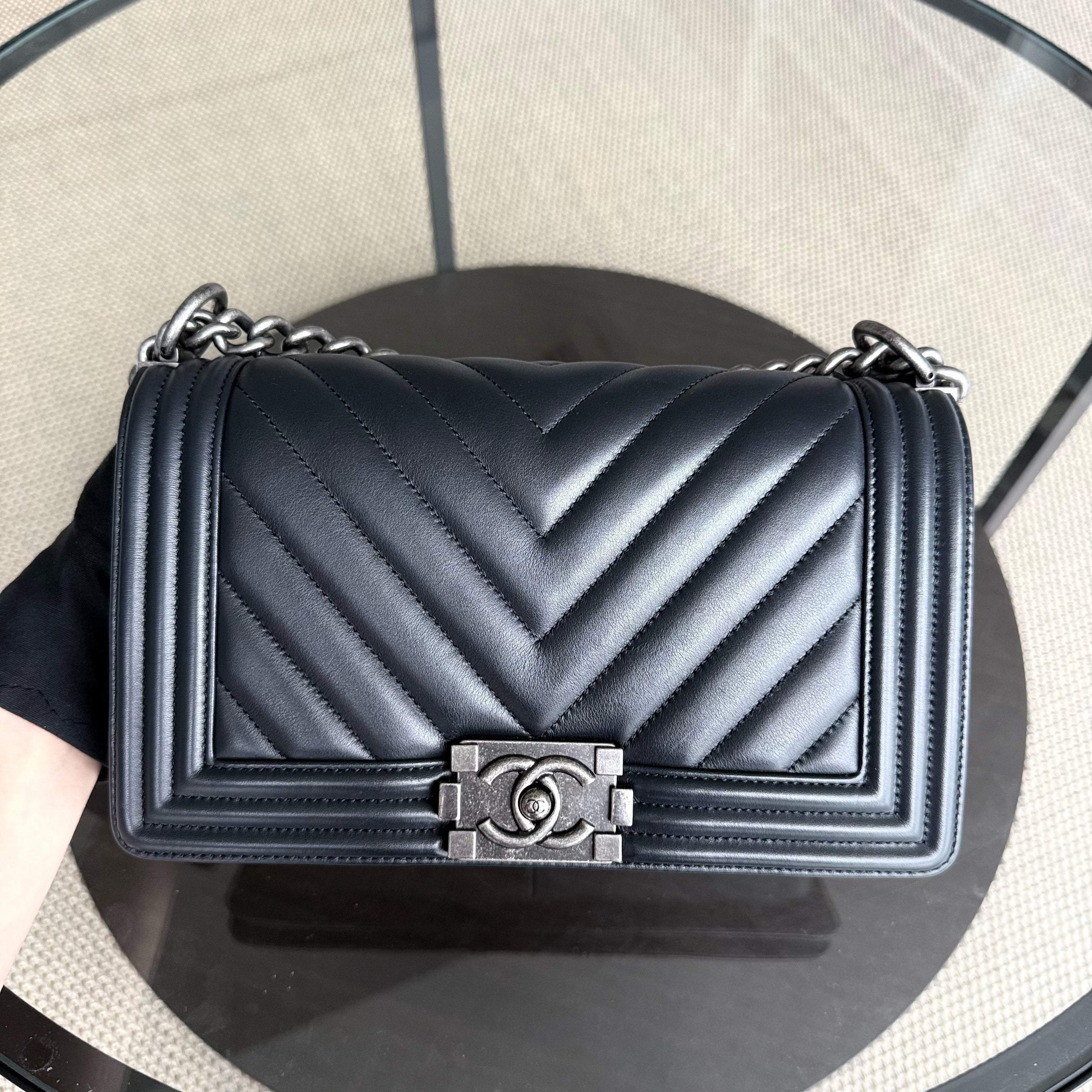 Chanel Boy Medium - Calfskin 25CM Chevron Midnight Blue Ruthenium Silver Hardware Series 25