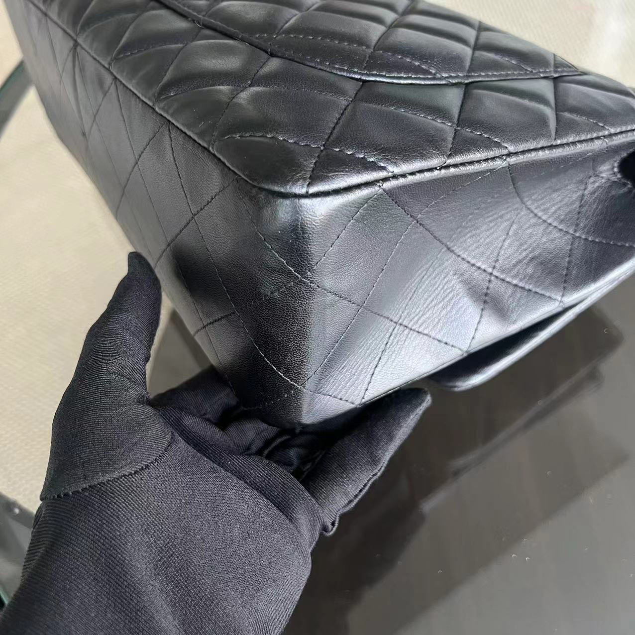 Jumbo Classic Flap Single Flap Quilted Lambskin Black Silver Hardware Series 14