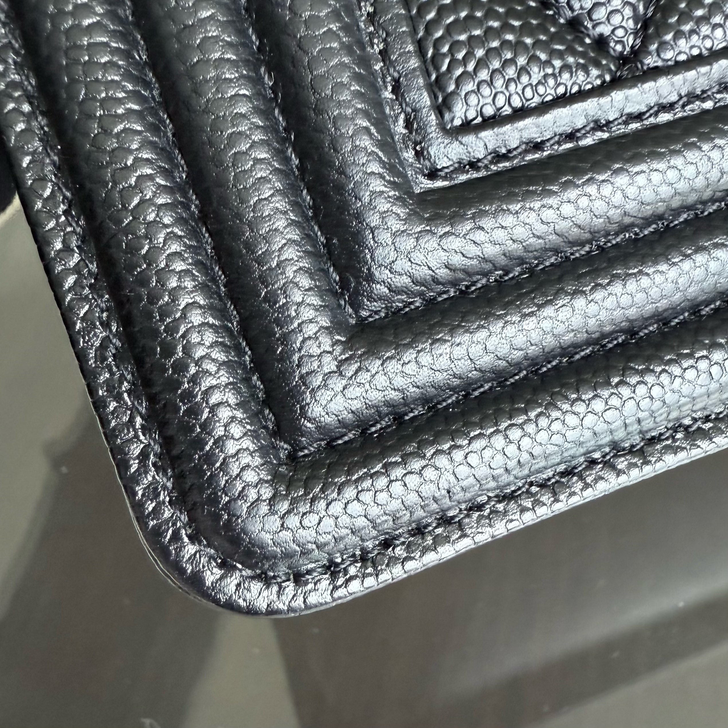 Chanel Boy Small - Caviar 20CM Quilted Black Ruthenium Silver Hardware Series 25