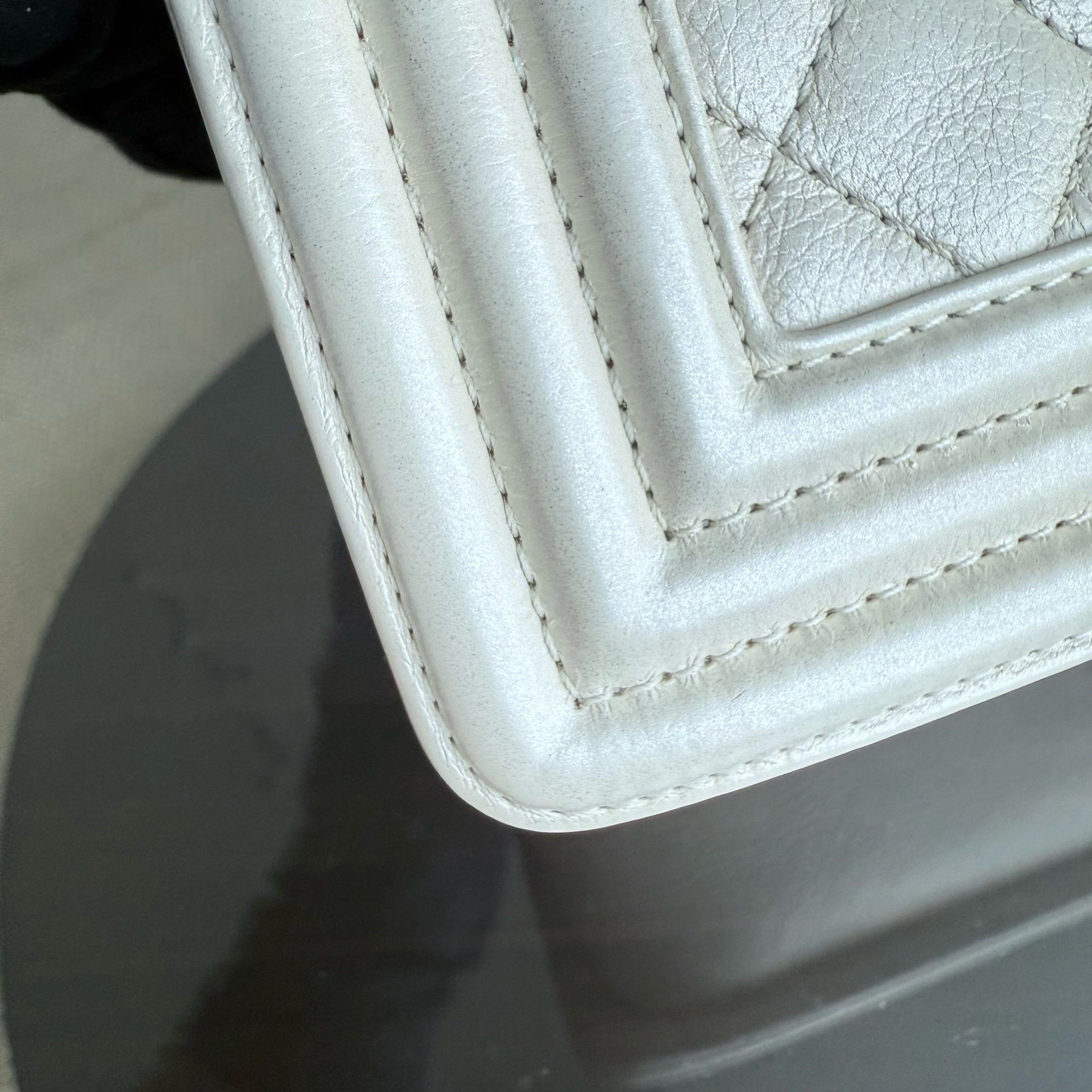 Chanel Boy Medium - Calfskin 25CM Quilted Cream White Aged Gold Hardware Series 20