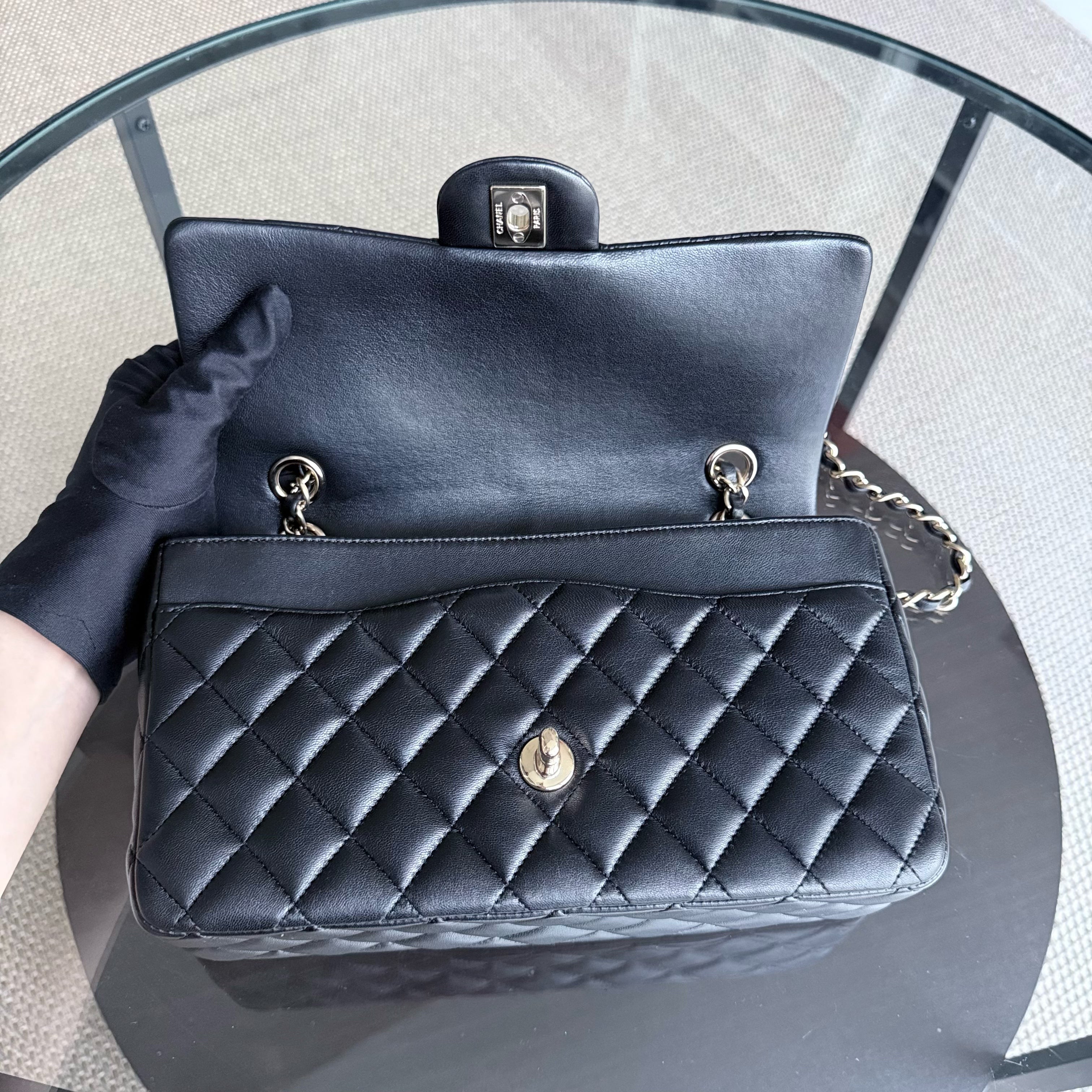 Chanel Classic Flap Medium - Special Valentine Edition 25CM Quilted Lambskin Black Gold Hardware Series 19