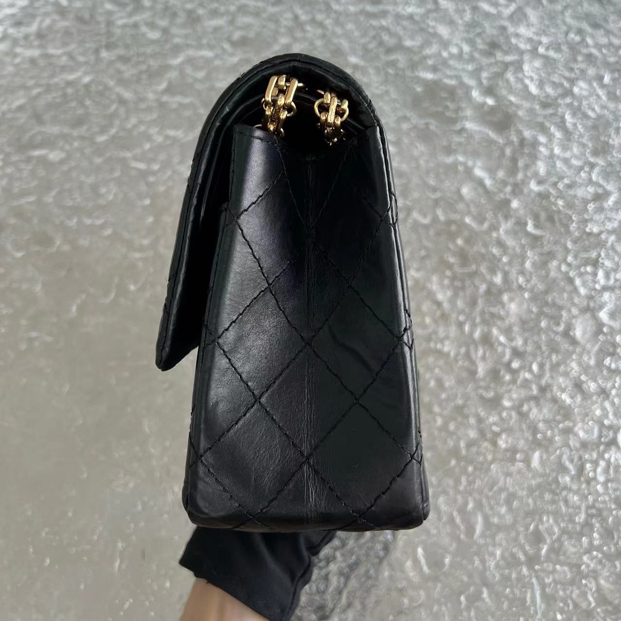 Chanel 2.55 226 Reissue 28CM Quilted Aged Calfskin Black Golden Hardware