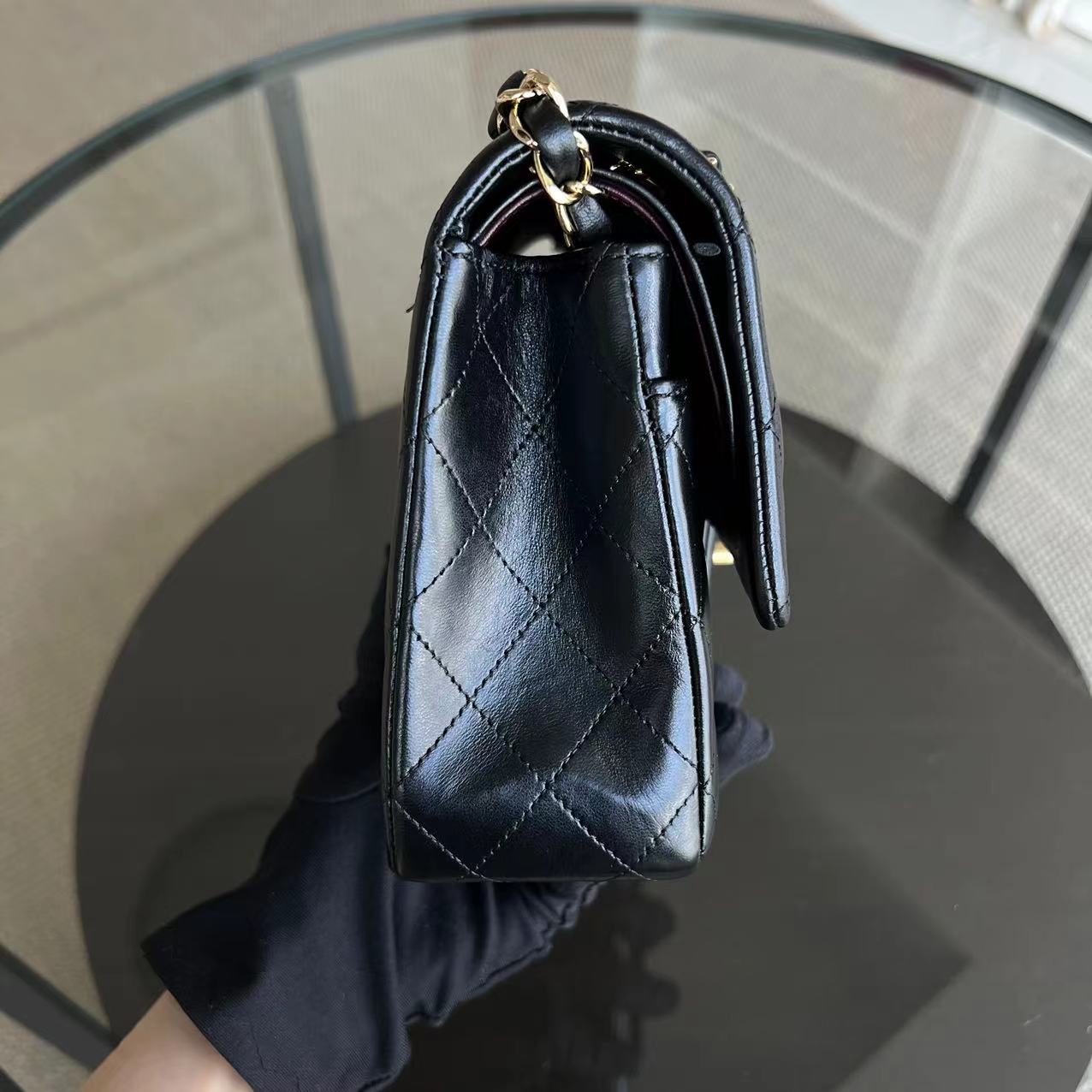 Chanel Classic Flap Medium - Quilted Lambskin Black Golden Hardware