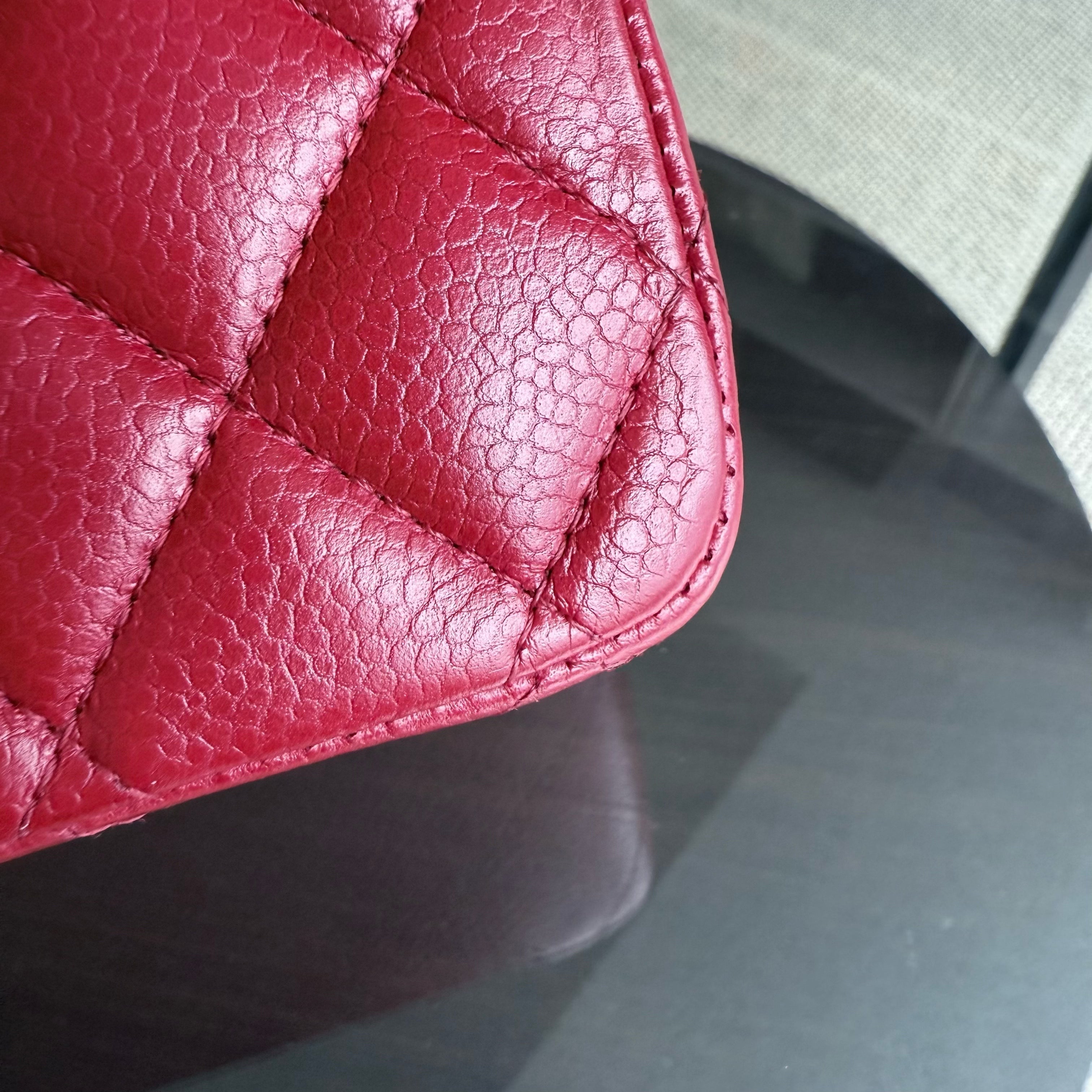 Chanel Classic Flap Medium - Caviar 25CM Quilted Grained Calfskin Red Silver Hardware Series 16