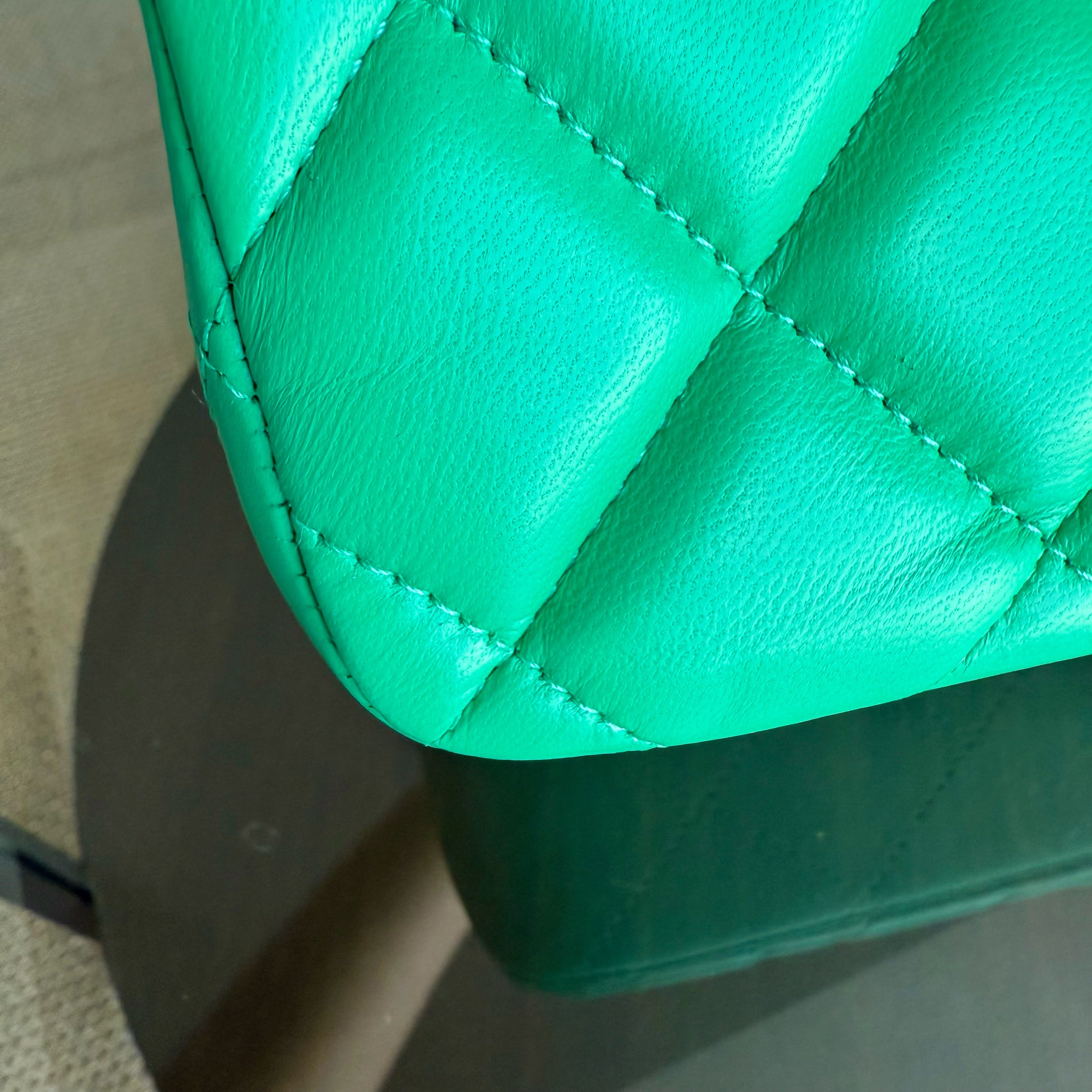 Chanel Classic Flap Jumbo - Double Flap 30CM Quilted Lambskin Green Silver Hardware Series 16