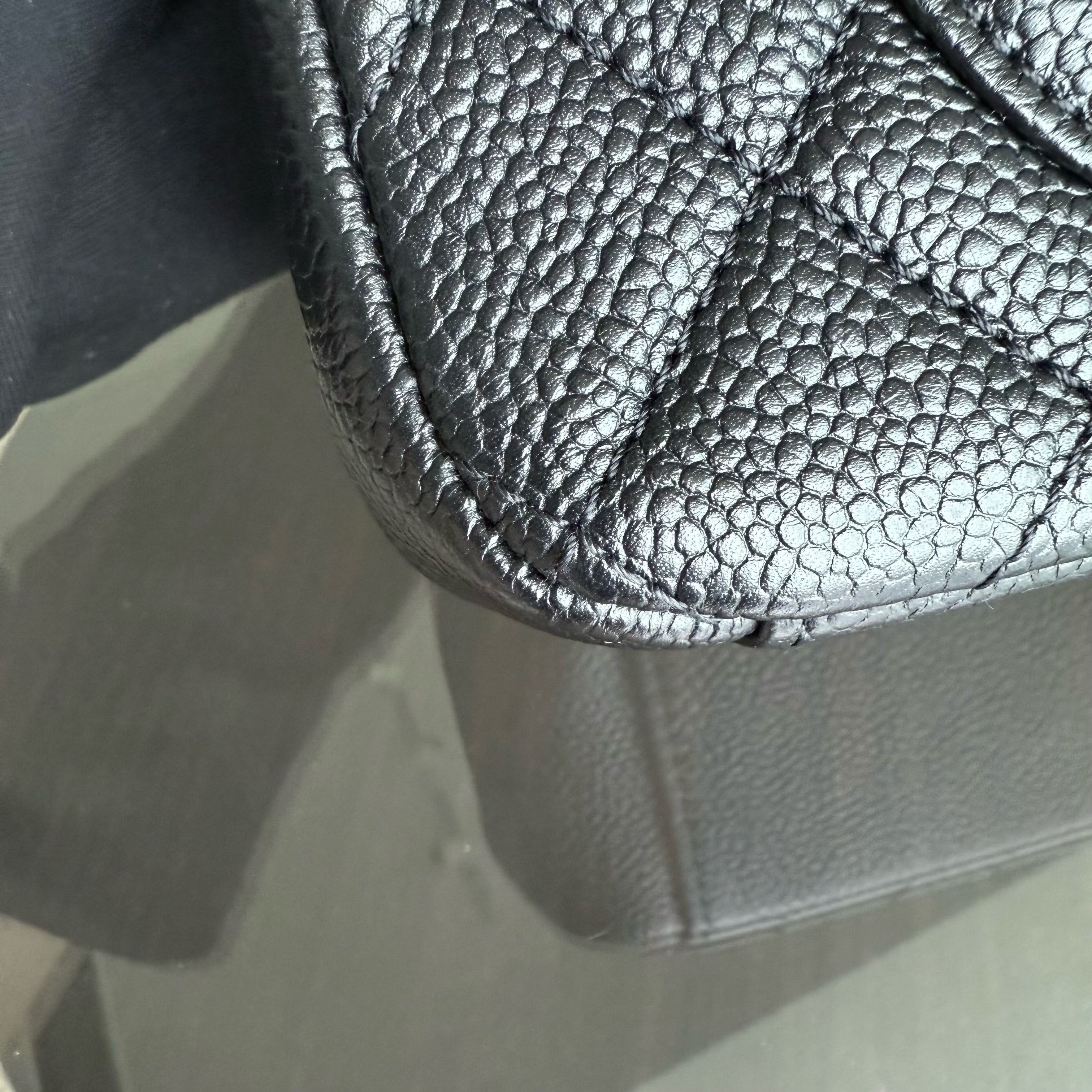 Chanel Filigree CC Small - Caviar Quilted Black Gold Hardware