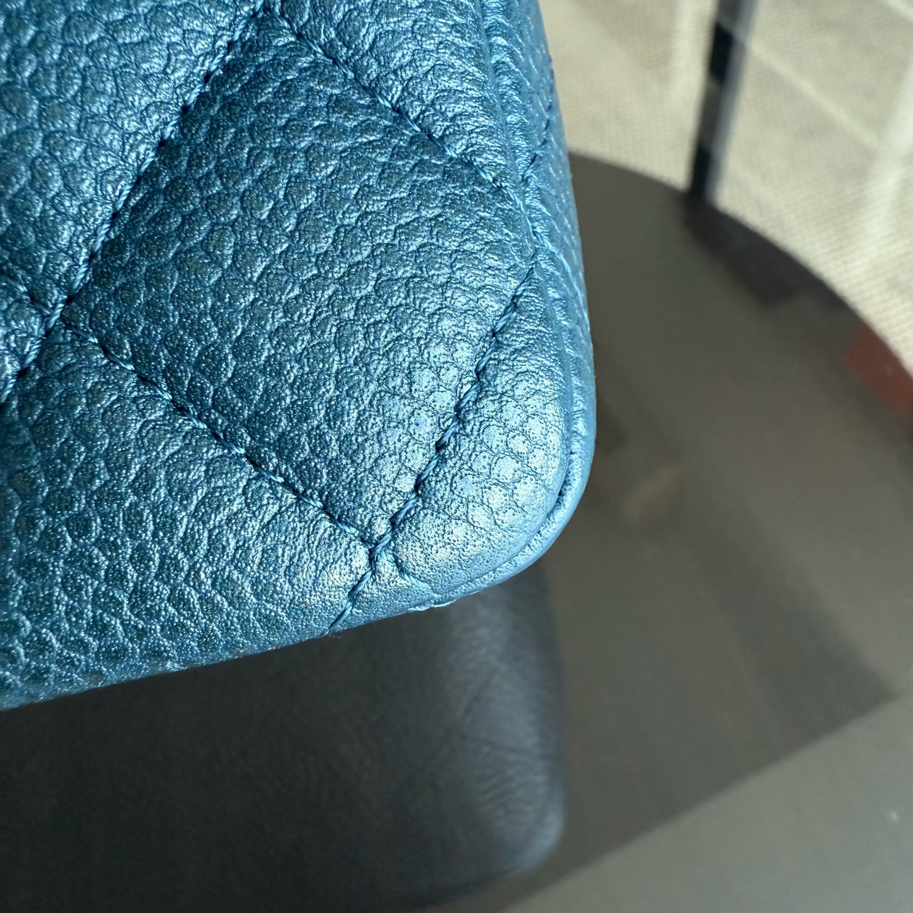 Chanel Classic Flap Medium - Caviar 25CM Quilted Grained Calfskin Blue Green Gold Hardware Series 20