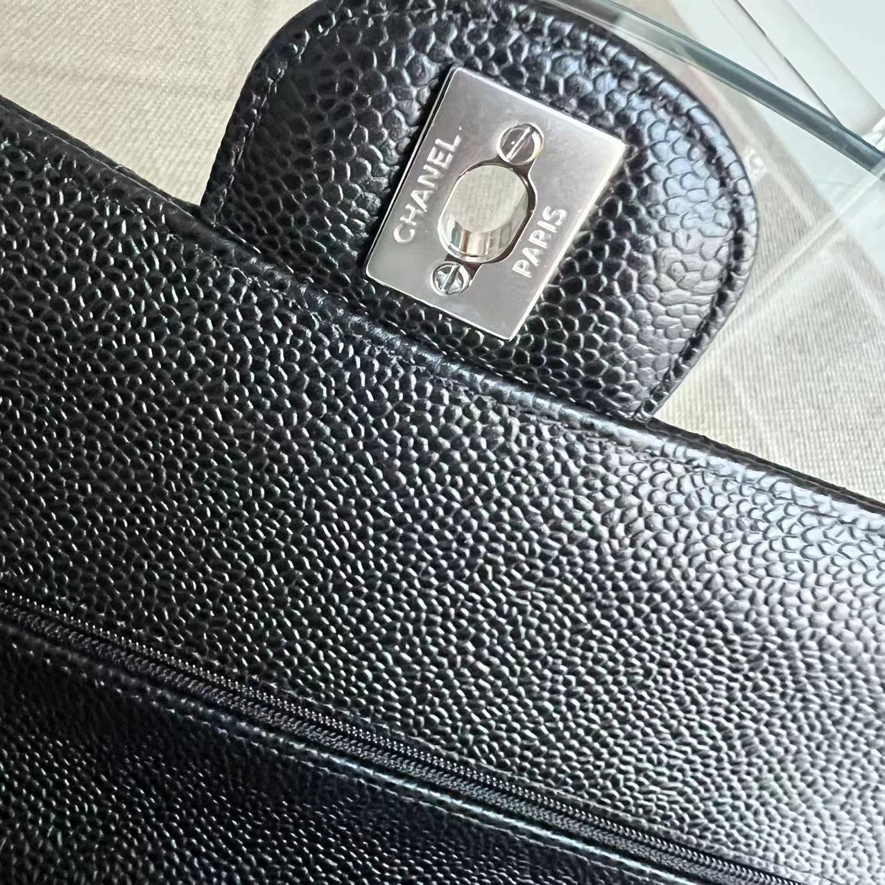 *Unused* Medium Double Flap 25CM Quilted Grained Calfskin Black Silver Hardware Series 23