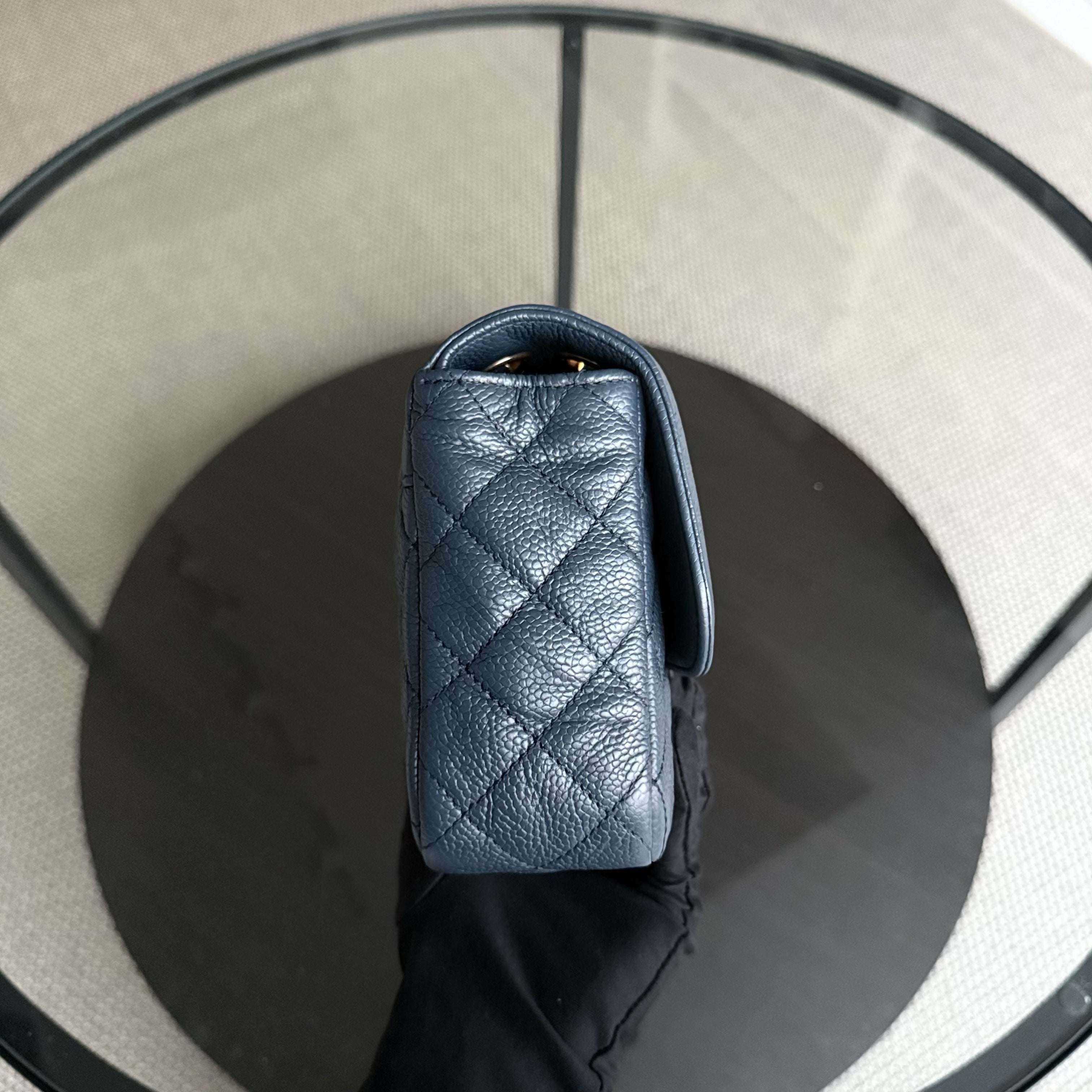 Chanel Two Tone Flap - 23CM Small Crumpled Grained Calfskin Navy Blue Gold Series 21