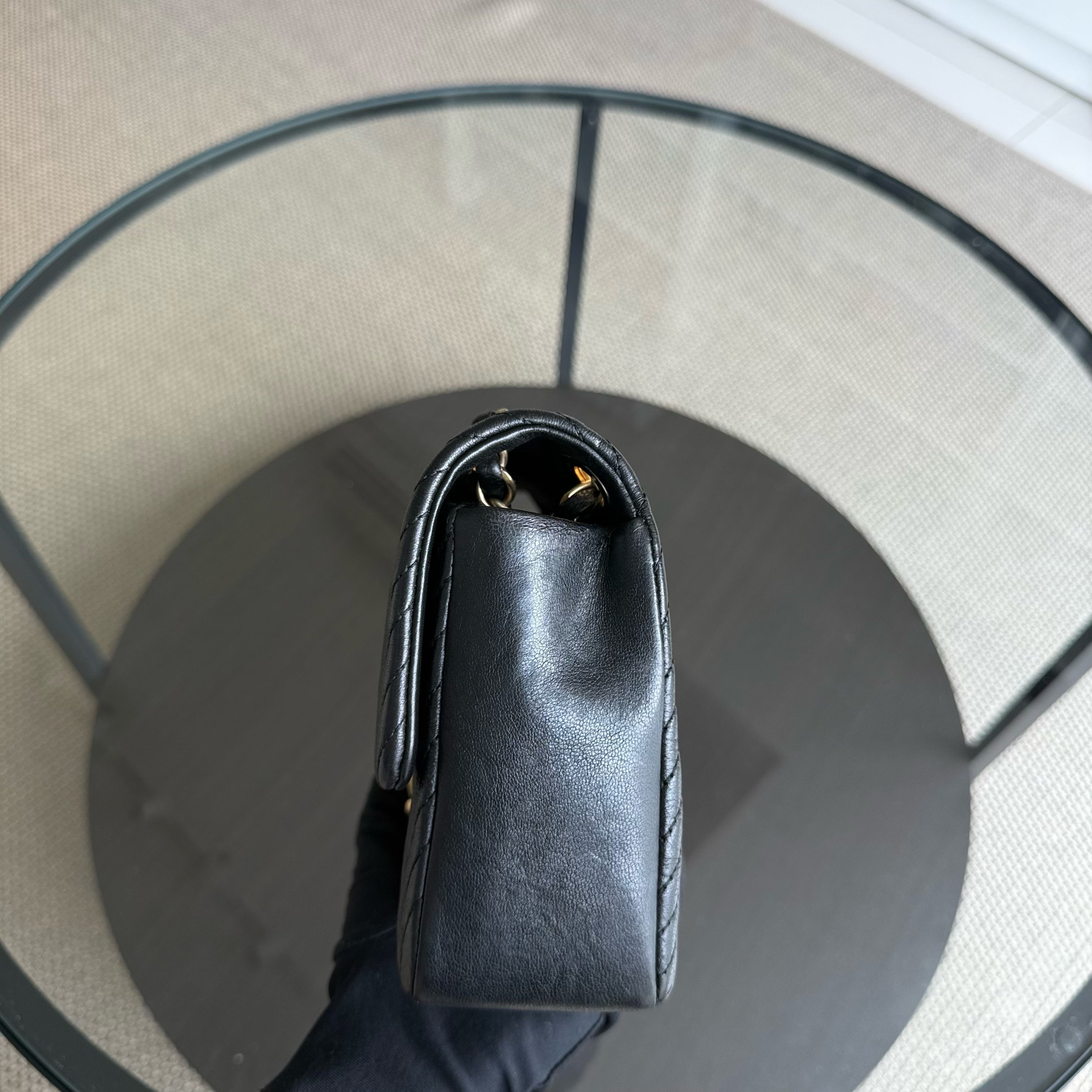 Chanel Seasonal Flap Surpique CC Herringbone Medallion Medium - 25CM Flap Chevron Goatskin Black Gold Hardware Series 20