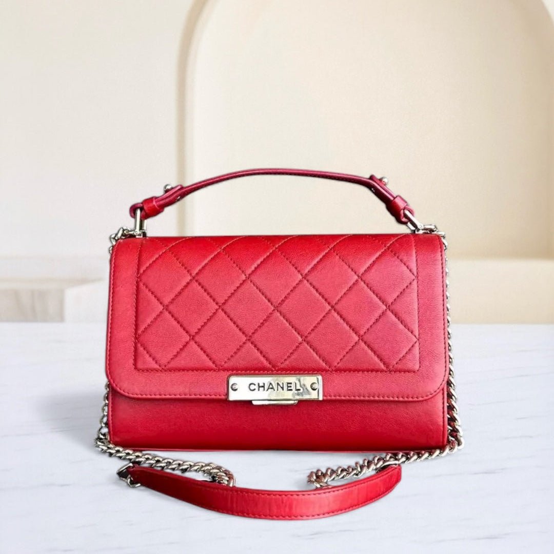 Chanel Medium Label Click Flap Quilted Grained Calfskin Red Golden Hardware Series 24