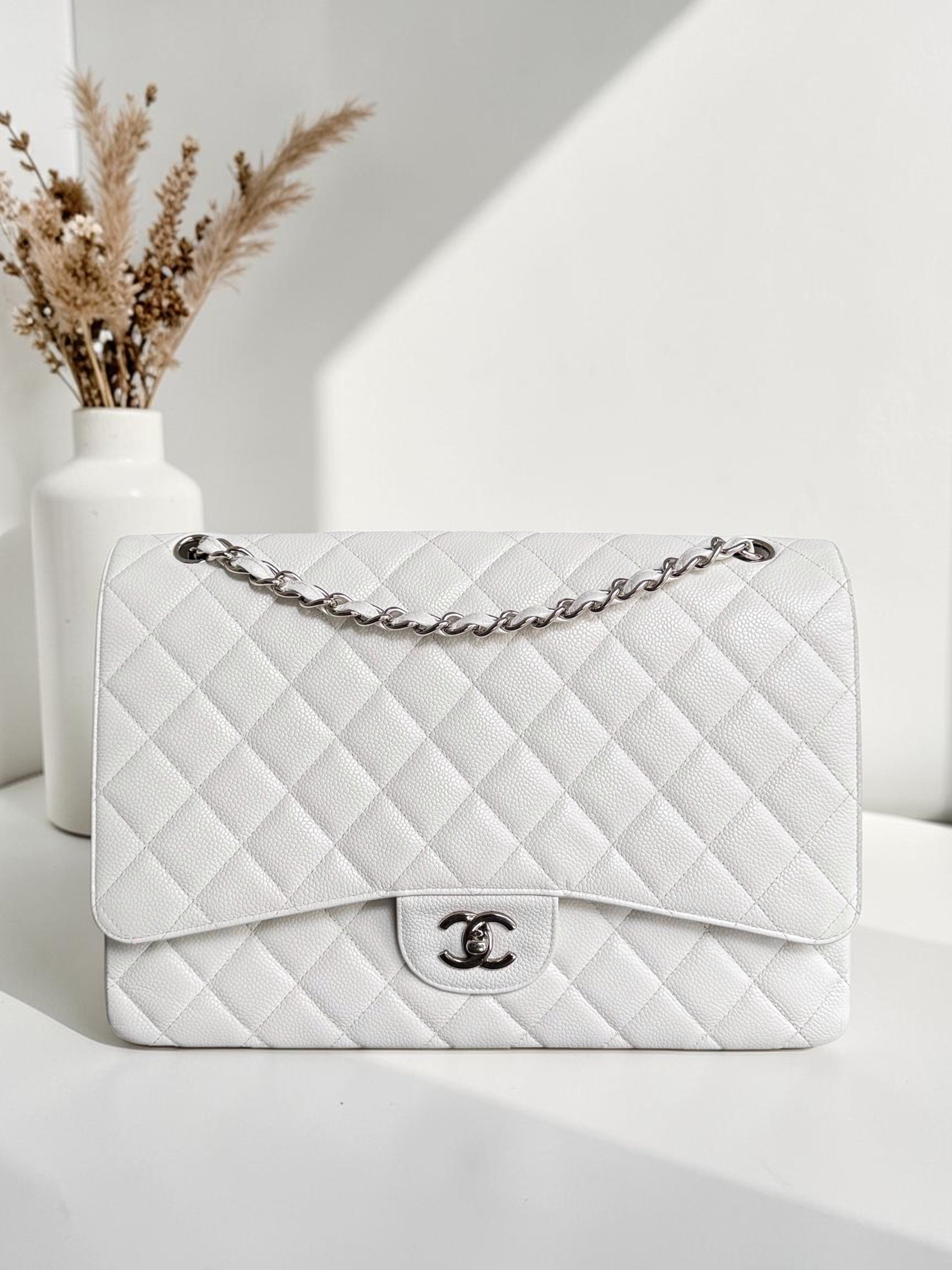 Chanel Classic Flap Maxi - Caviar 33CM Single Flap Quilted White Silver Harware Series 13