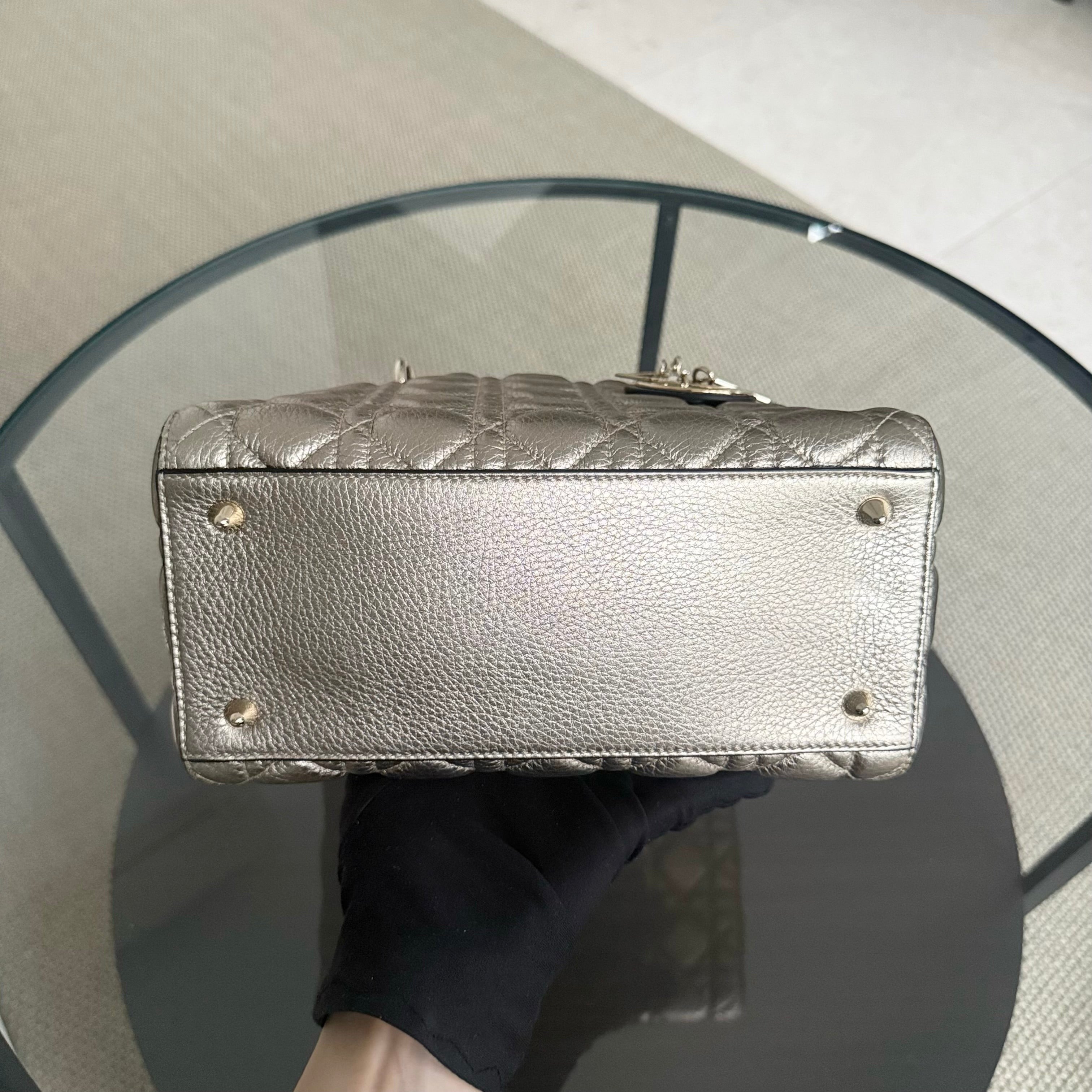 Dior Lady Medium Flap - Cannage Metallic Gold Gold Hardware