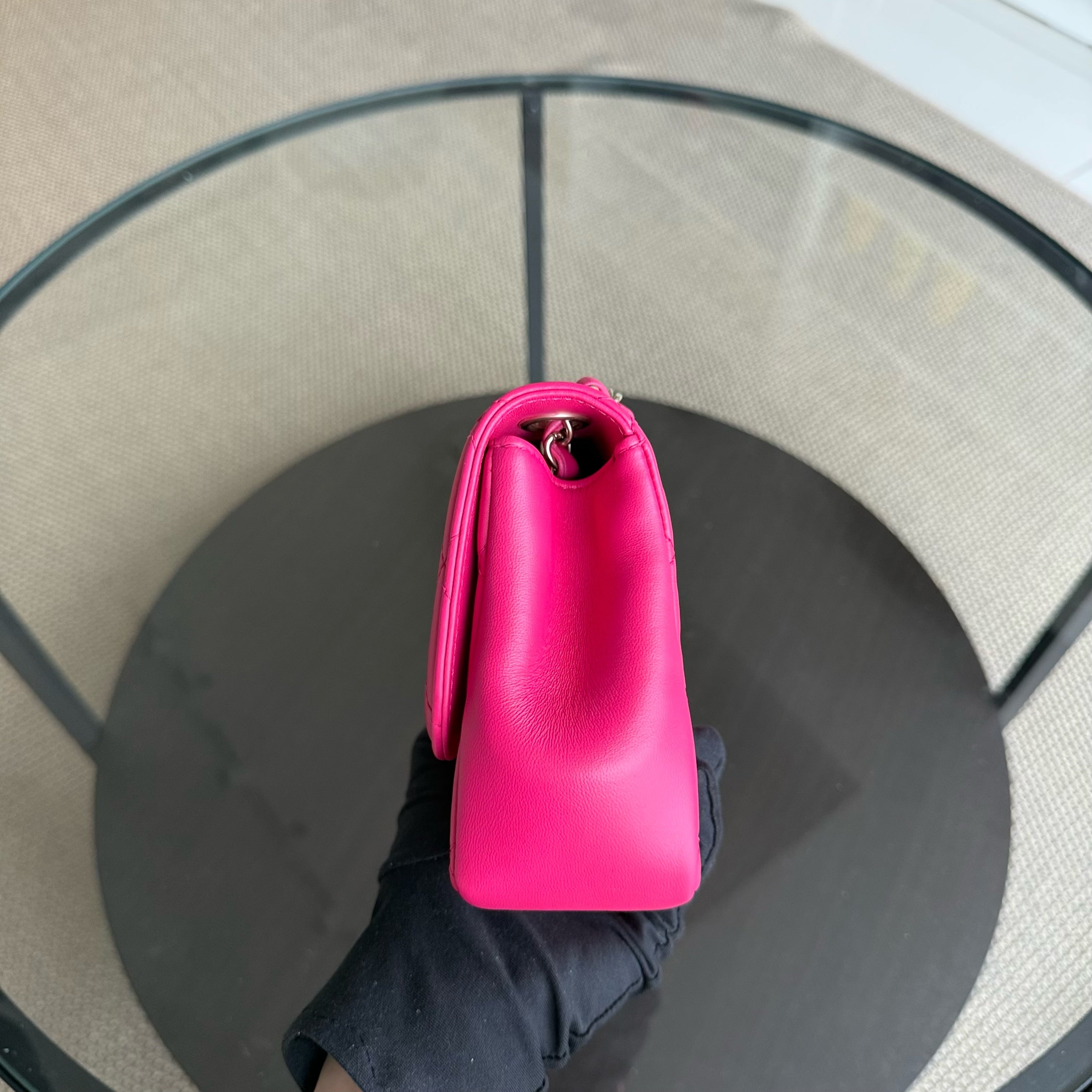 Chanel Chic Flap Small - 23CM Quilted Lambskin Hot Pink Gold Hardware Series 22