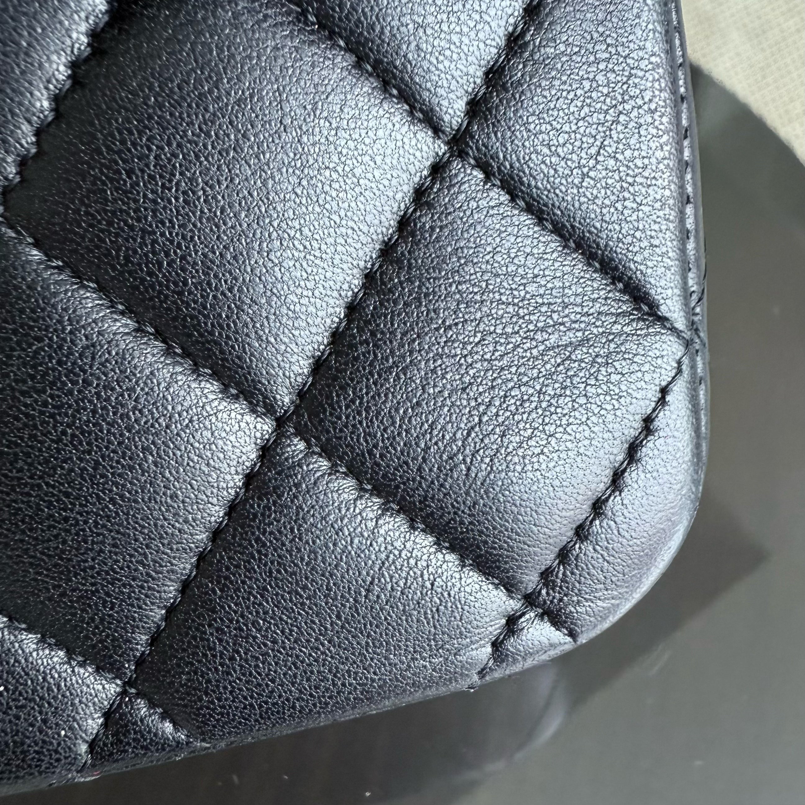 Chanel Classic Flap Medium - 25CM Quilted Lambskin Black Gold Hardware Series 13