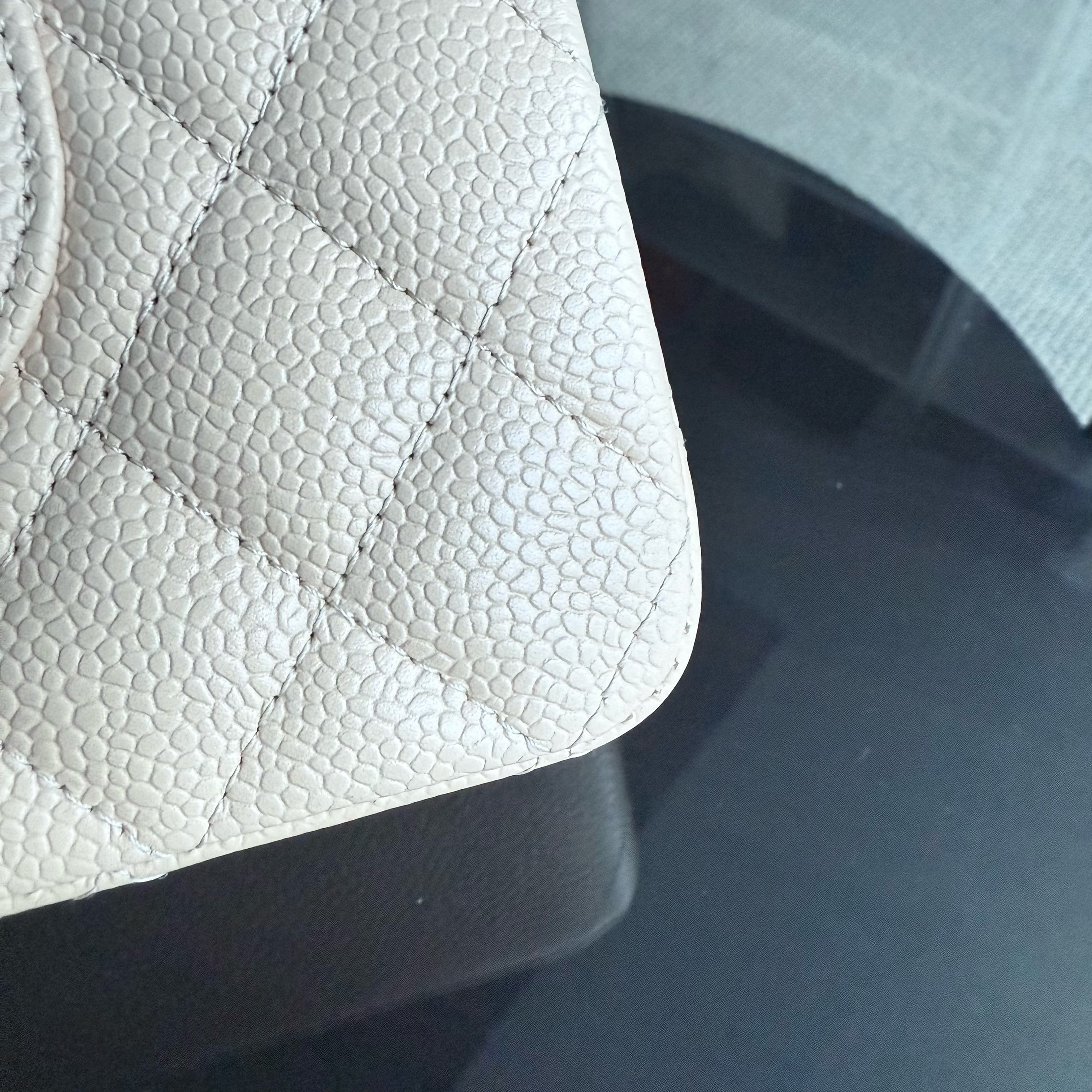 Chanel Classic Flap Medium - Caviar 25CM Quilted Grained Calfskin Beige Gold Hardware Series 16