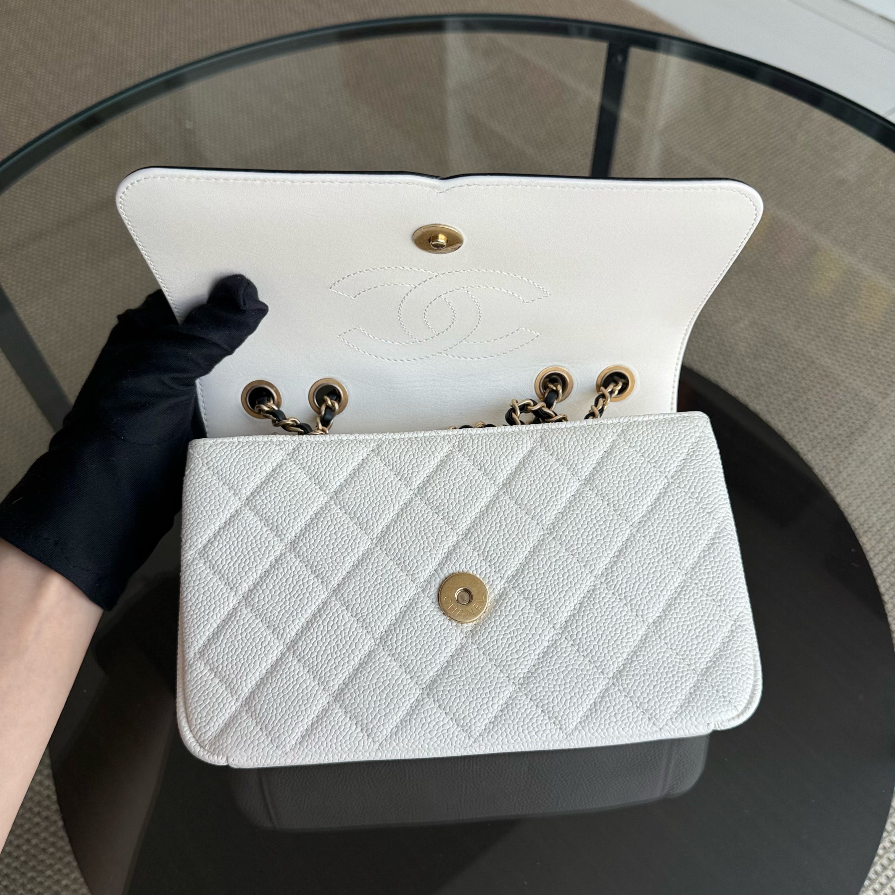 Chanel Filigree CC Small - Caviar Quilted Grained Calfskin White Black Gold Hardware Series 24