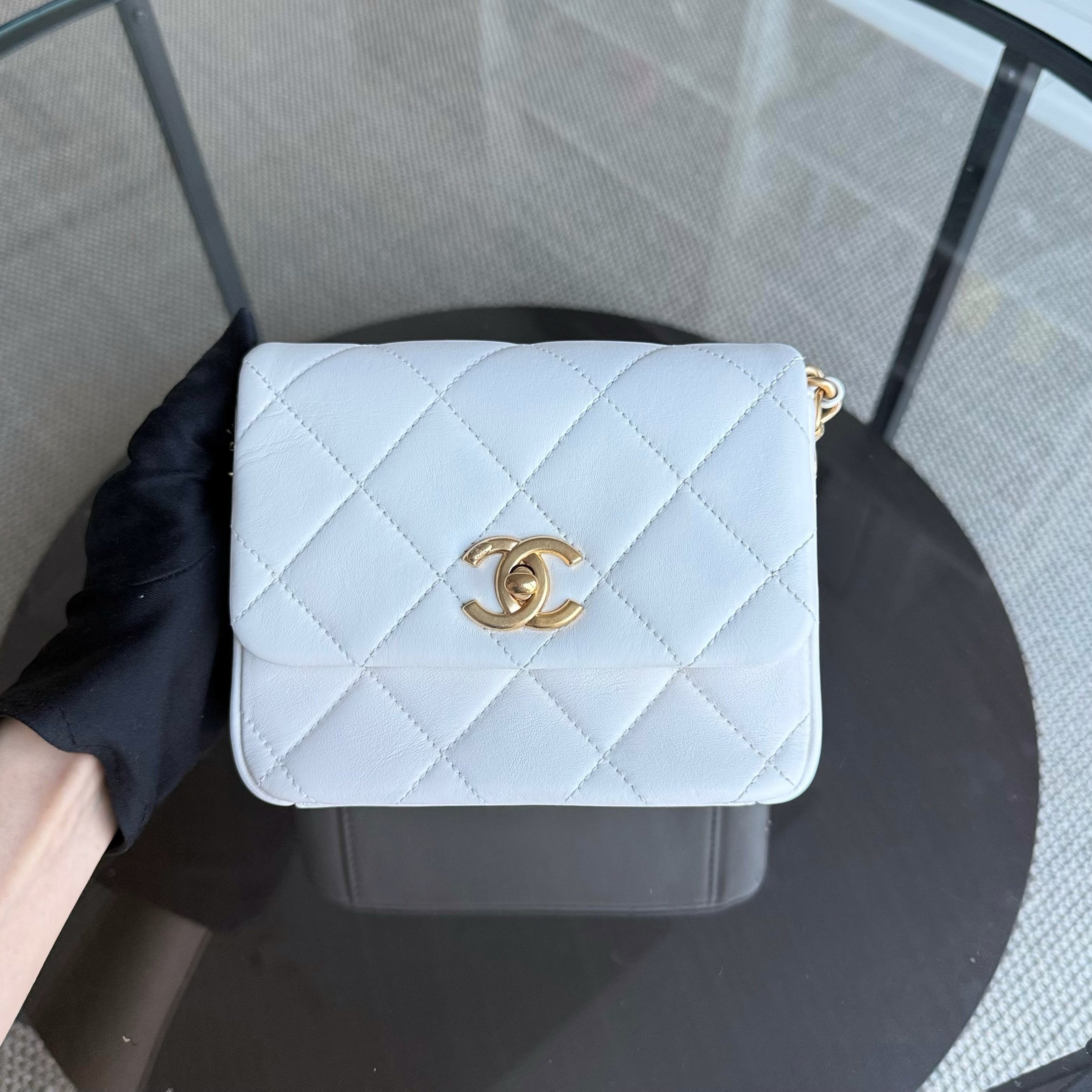 Chanel Classic Flap Mini Square - 17CM Quilted Lambskin White Gold Hardware Microchip