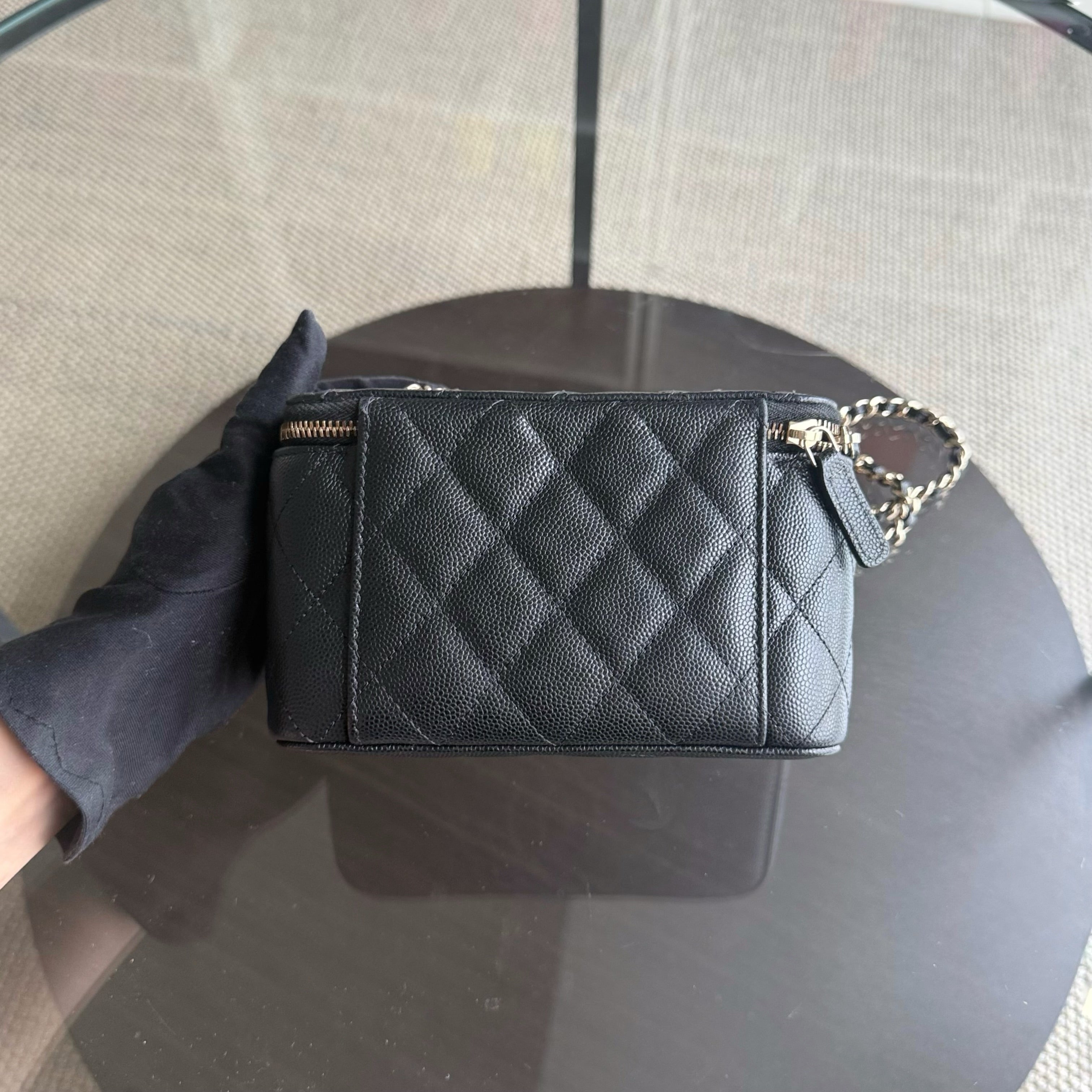 Chanel Long Vanity Classic Quilted Caviar Small Black LGHW Series 31