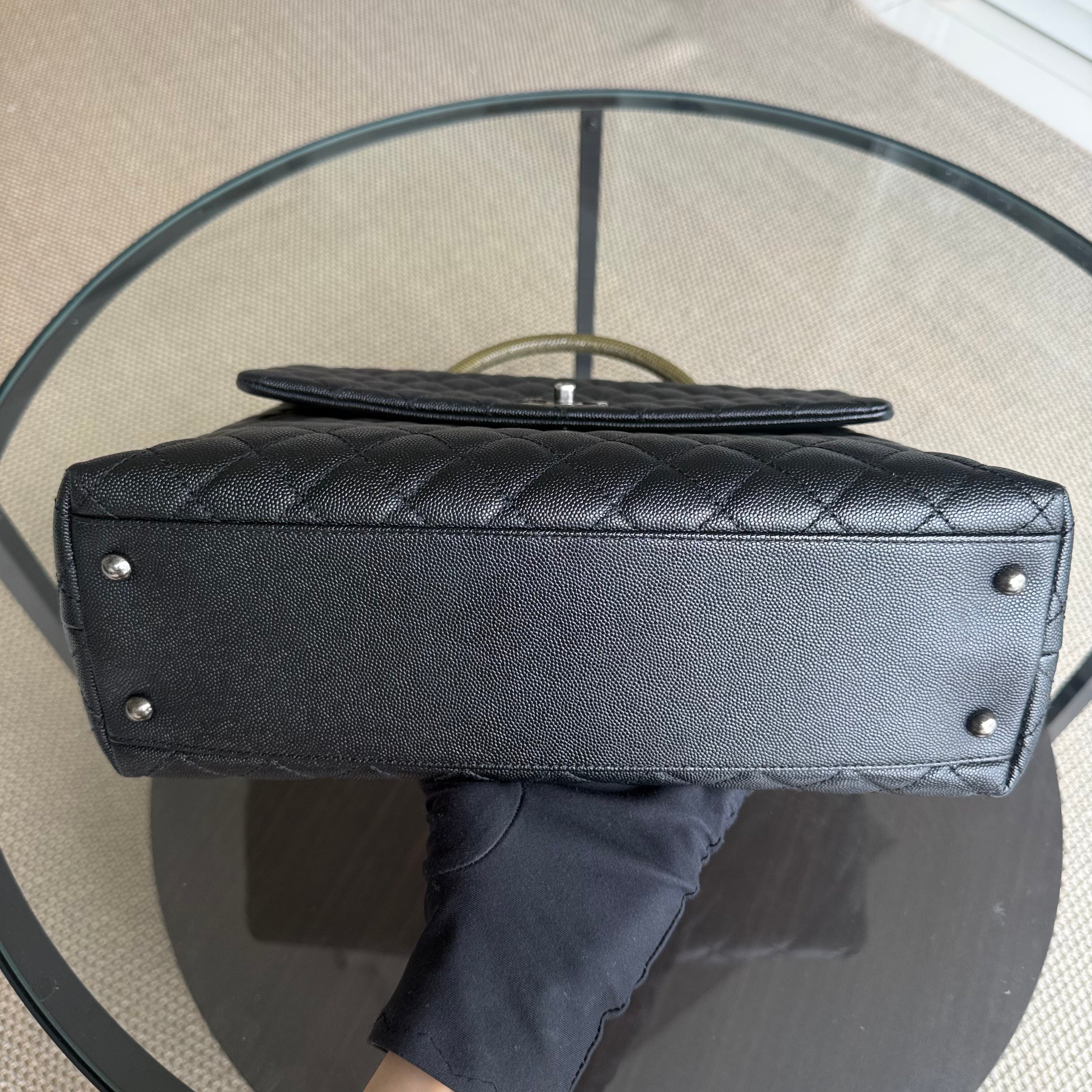 Chanel Coco Handle Large - Caviar 34CM Quilted Black Ruthenium Silver Hardware Series 23