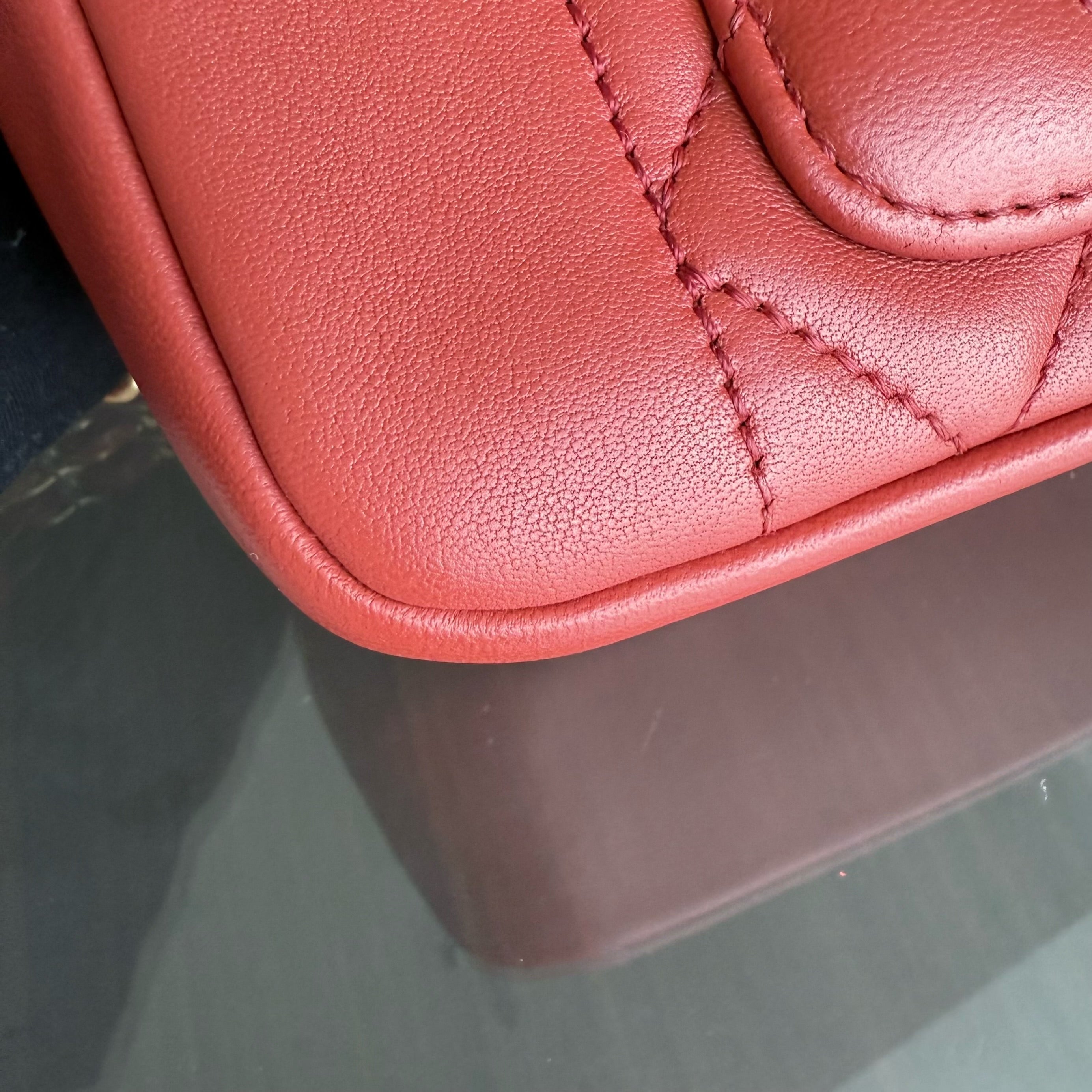 Chanel Diana Reissue Small - 22CM Quilted Lambskin Red Gold Hardware Series 20 (Copy)