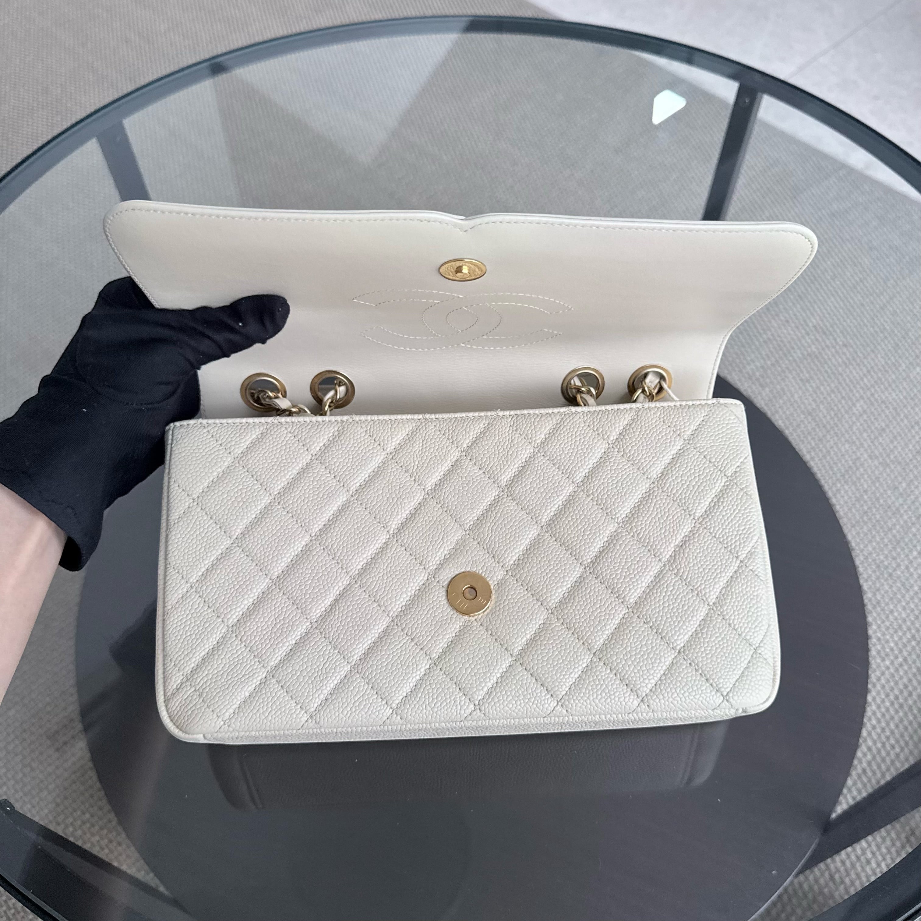 Chanel Filigree CC Medium - 25CM Caviar Quilted Ivory Light Beige Gold Hardware Series 22