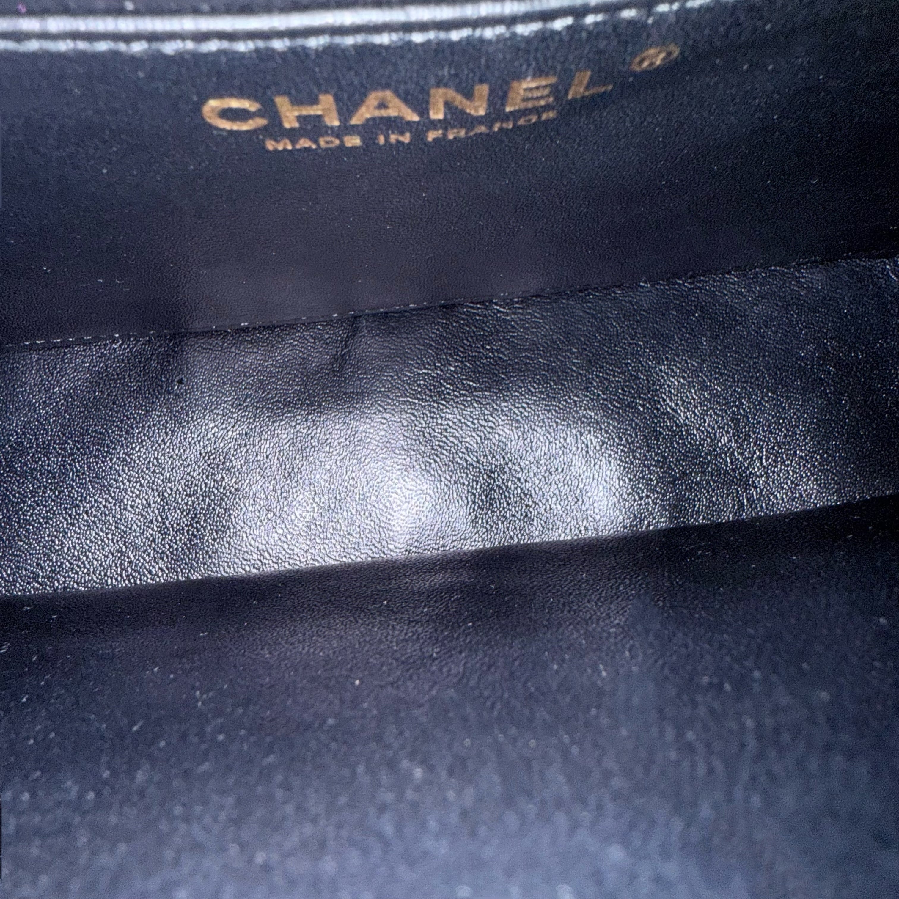 Chanel Classic Flap Medium - Special Valentine Edition 25CM Quilted Lambskin Black Gold Hardware Series 19